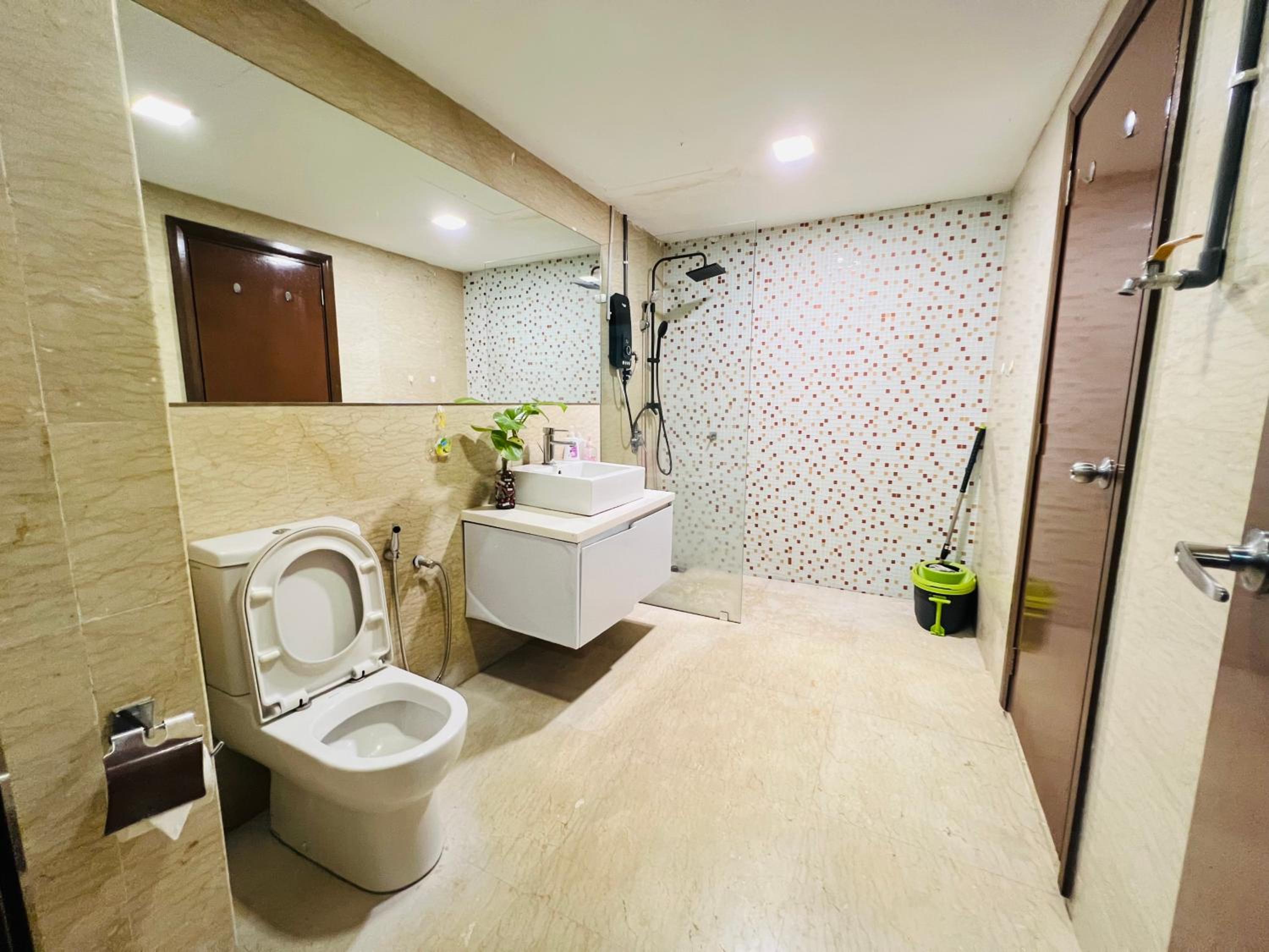 Spritz Empire Regalia Suites & Residence