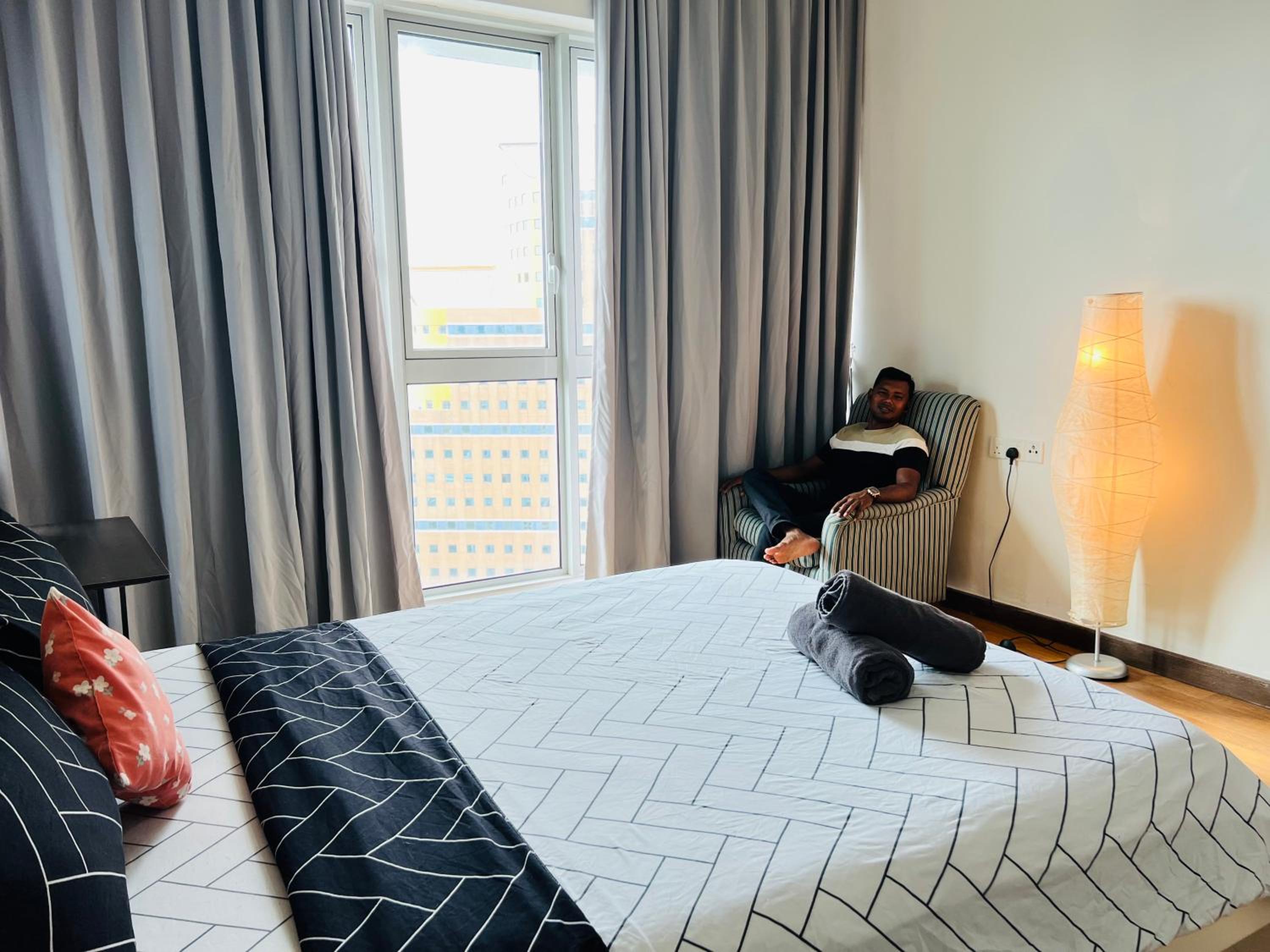 Spritz Empire Regalia Suites & Residence