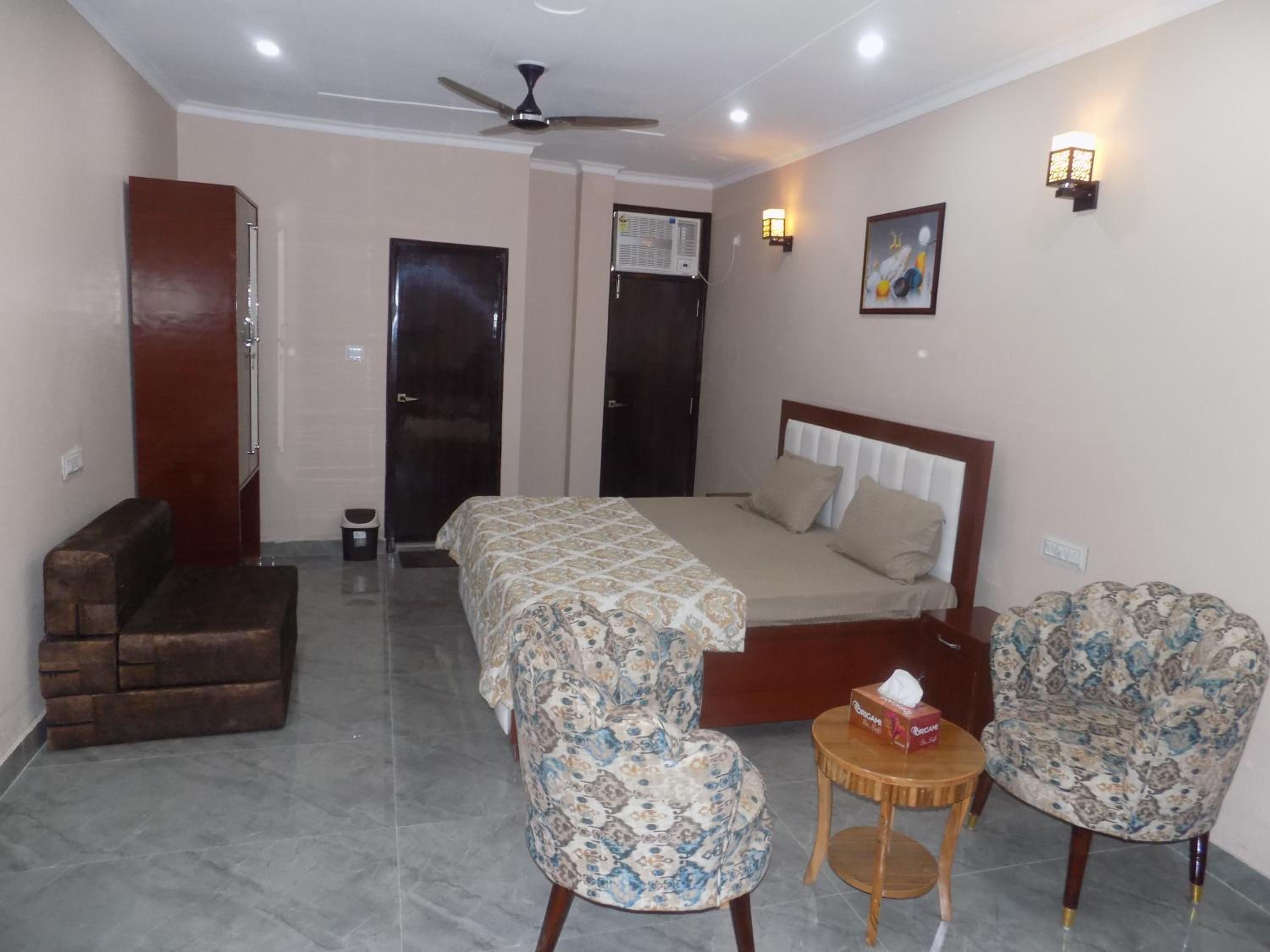 HomeStaywithRavinder 002 view 5