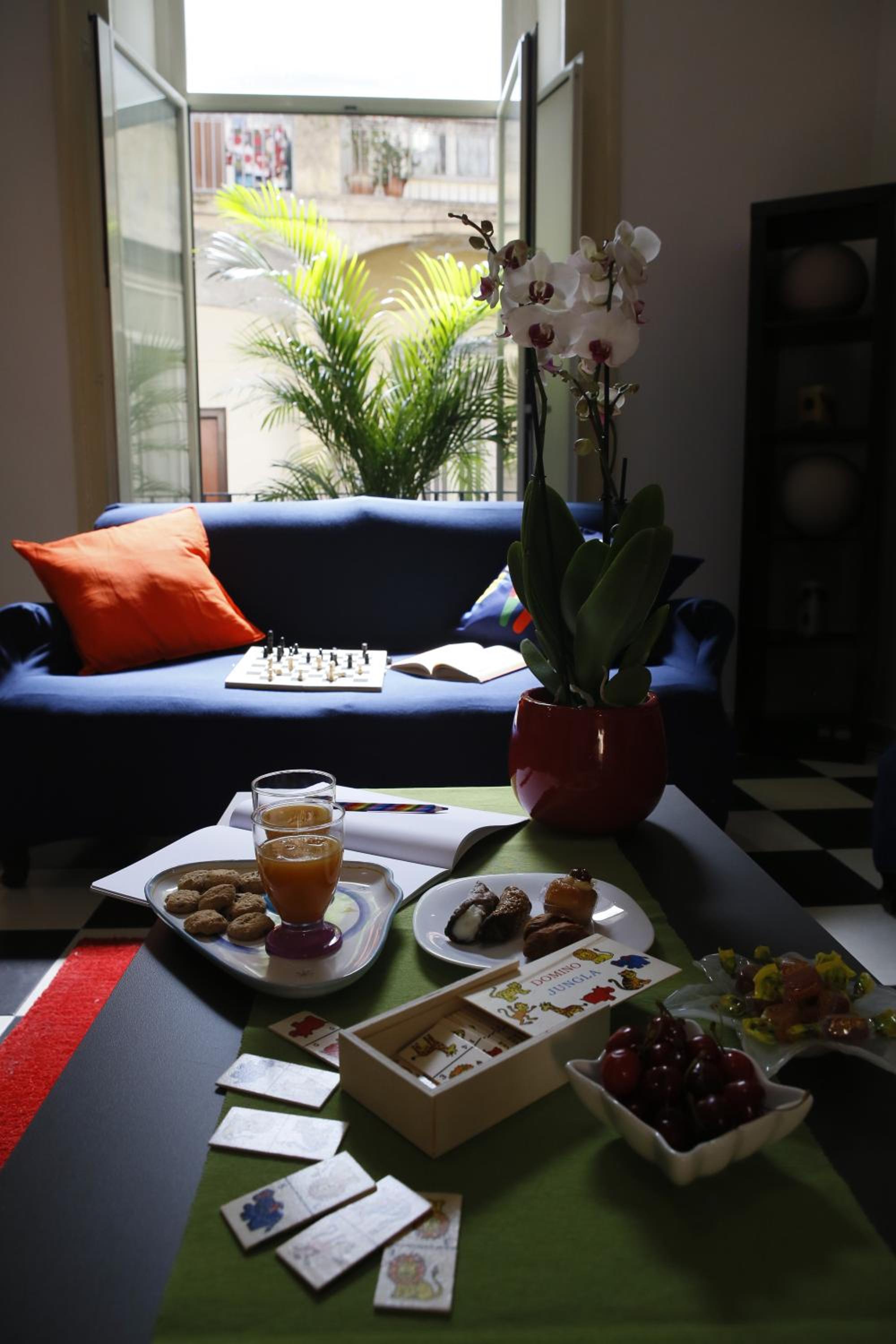 lounge