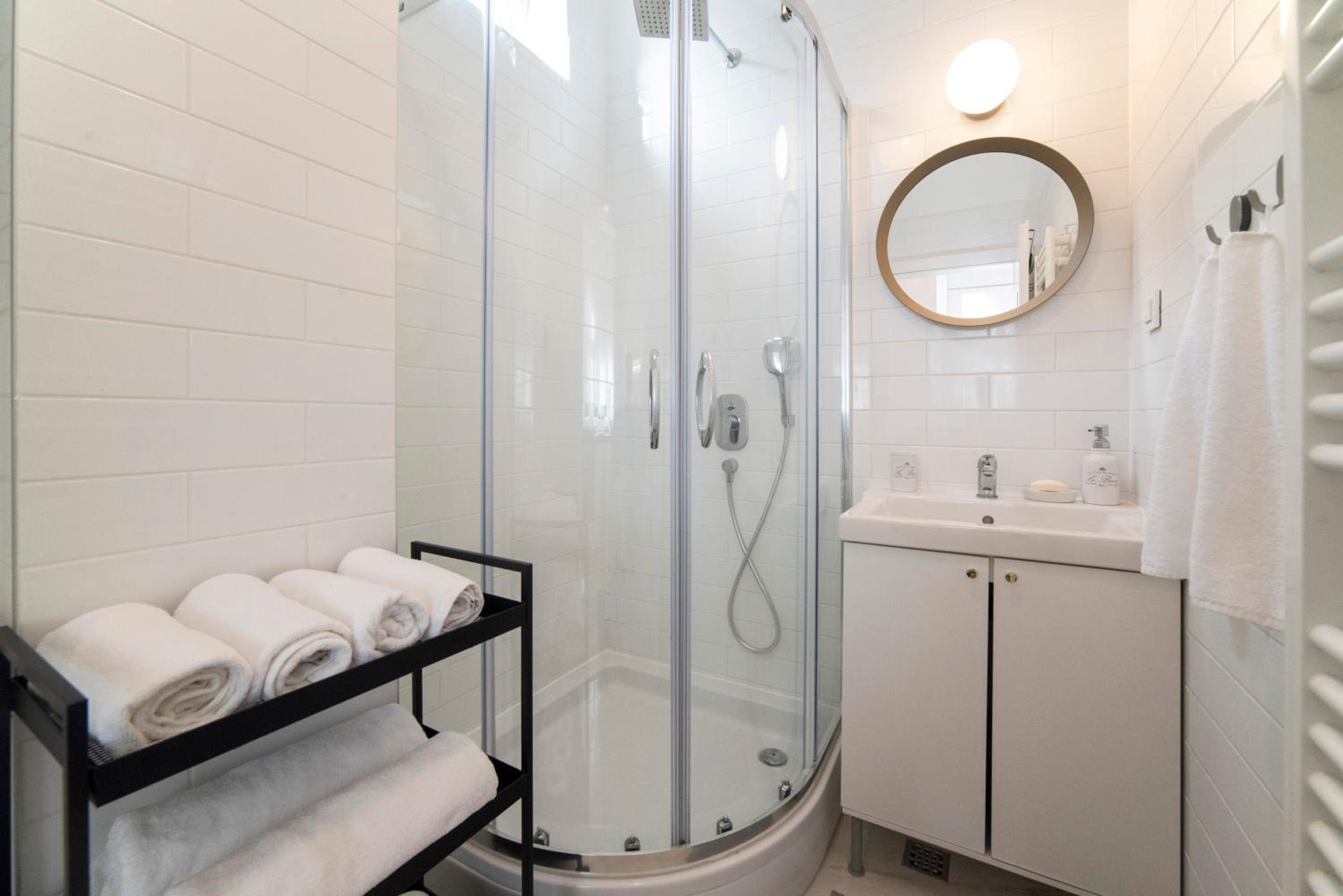 Mini P Zagreb - Cozy Studio with Free Parking view 5