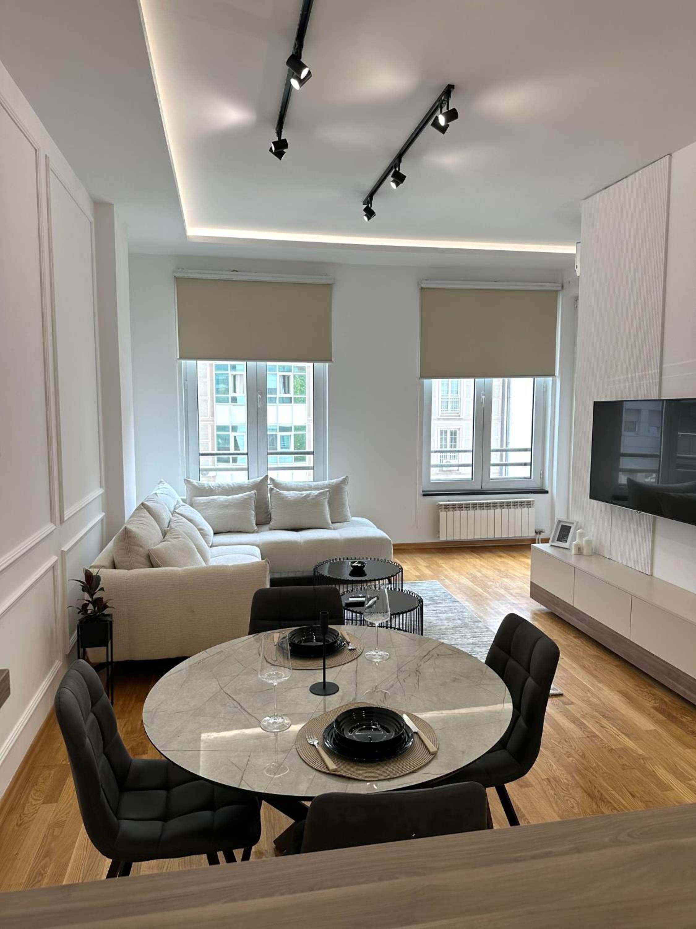 LU Apartment view 4