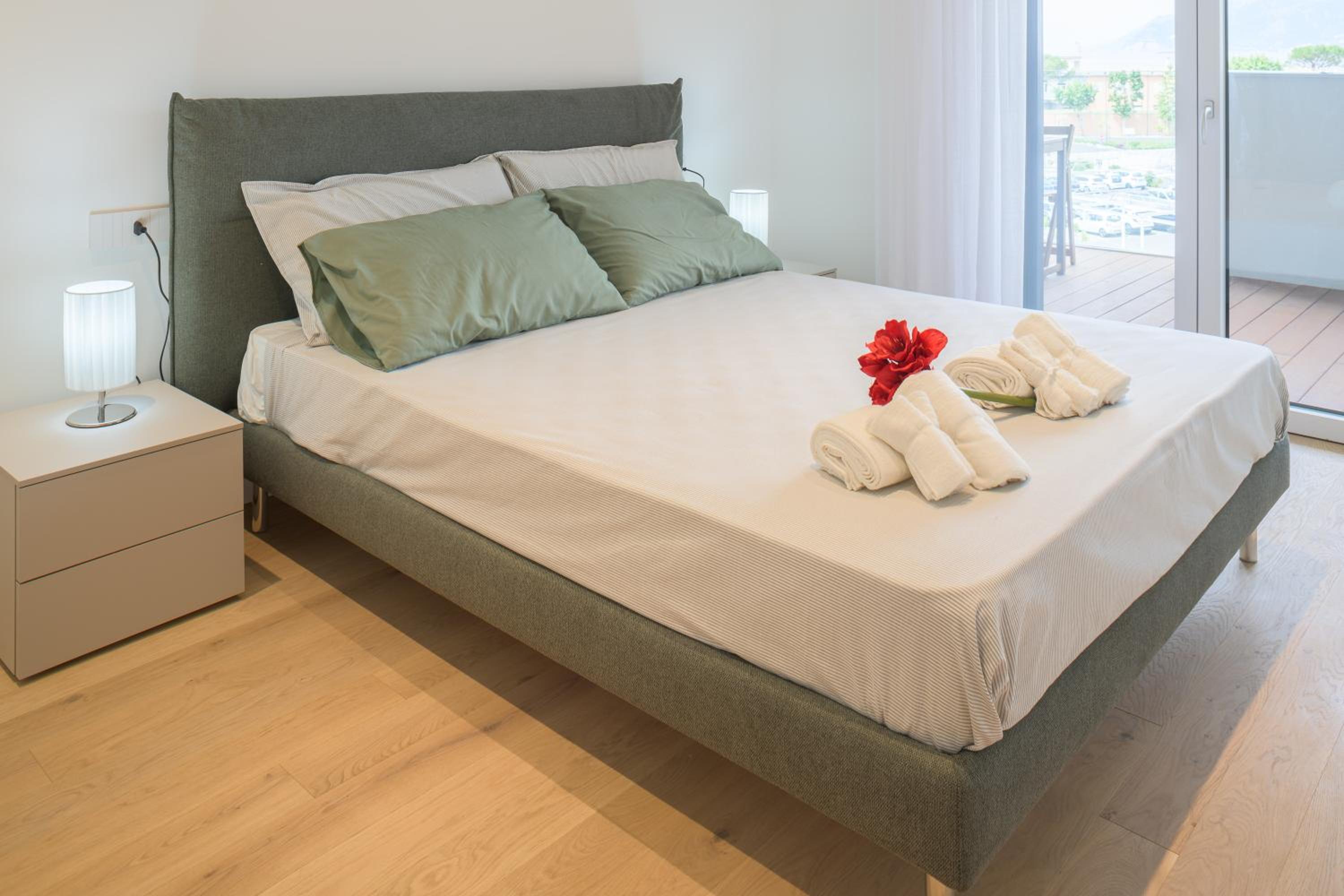 Porta del Mare Luxury Apartment view 5