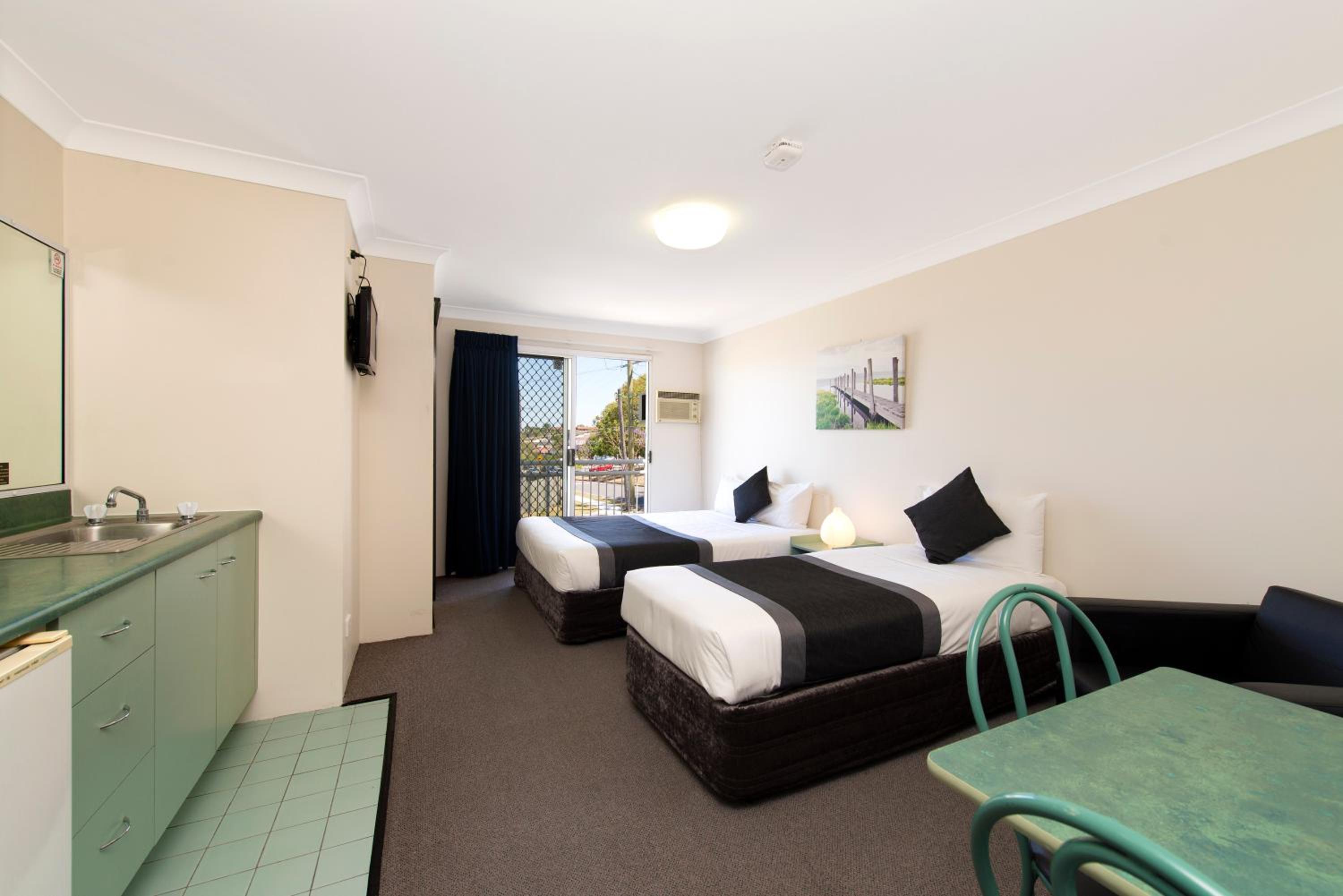 Chermside Court Motel