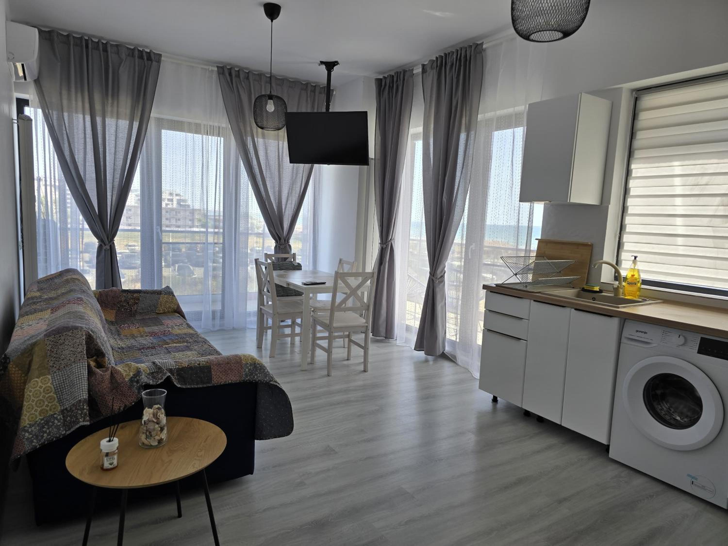 Starfish Apartments view 2