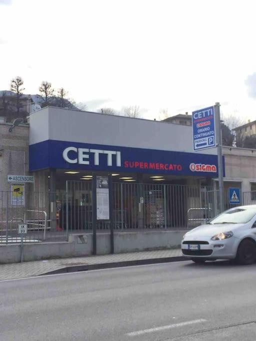 Photo 51