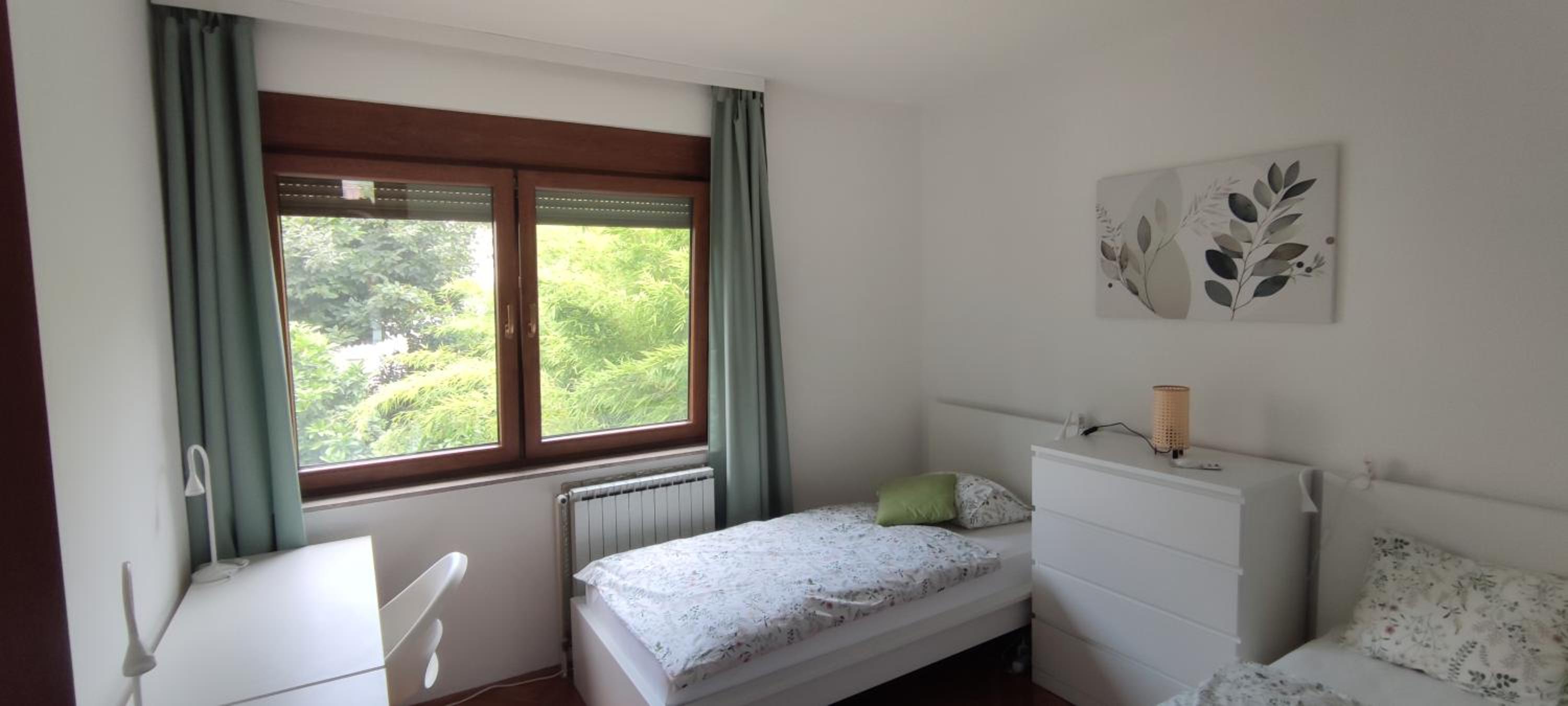 Apartment By the Castle view 3