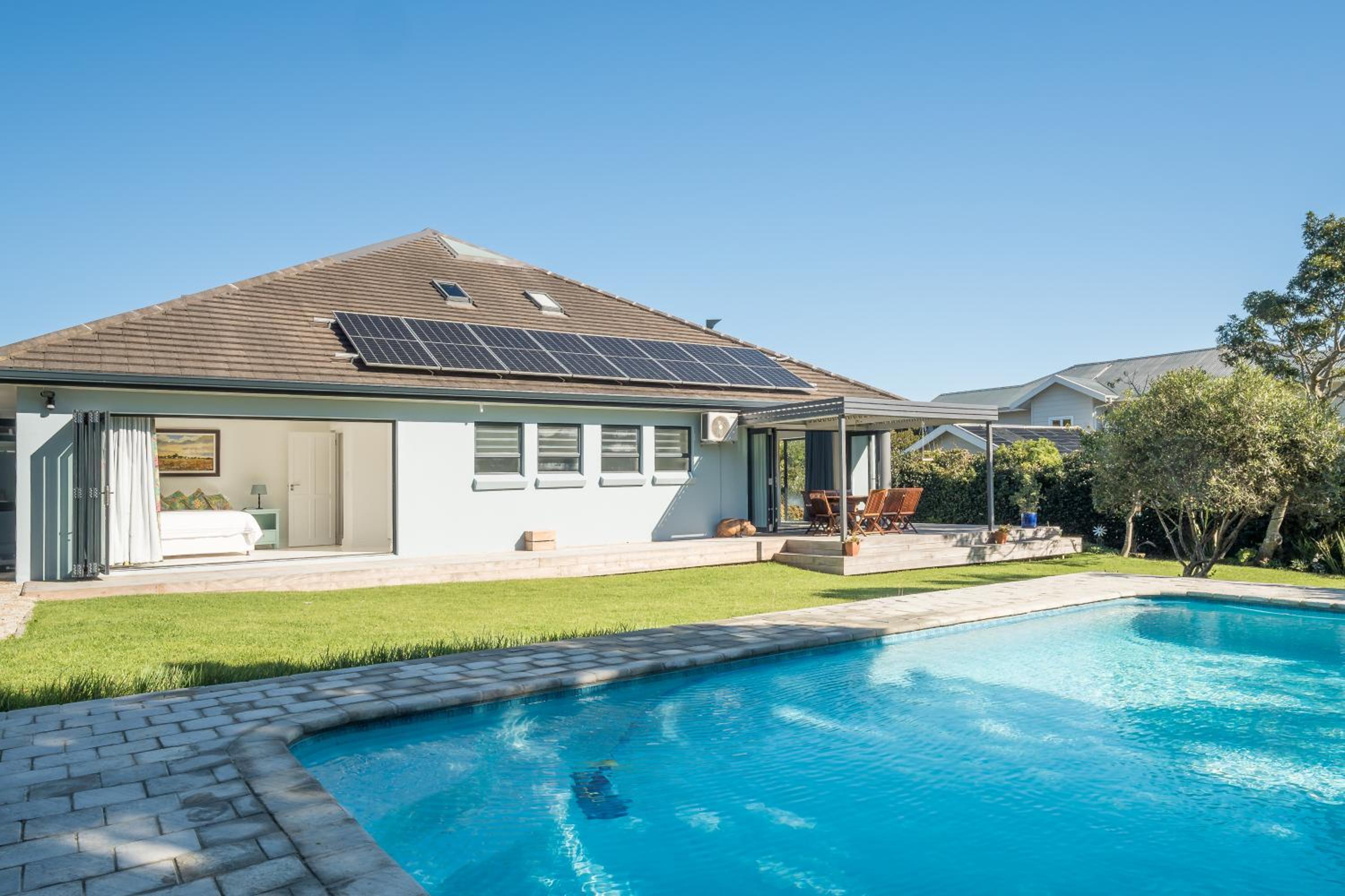 Poolside Paradise