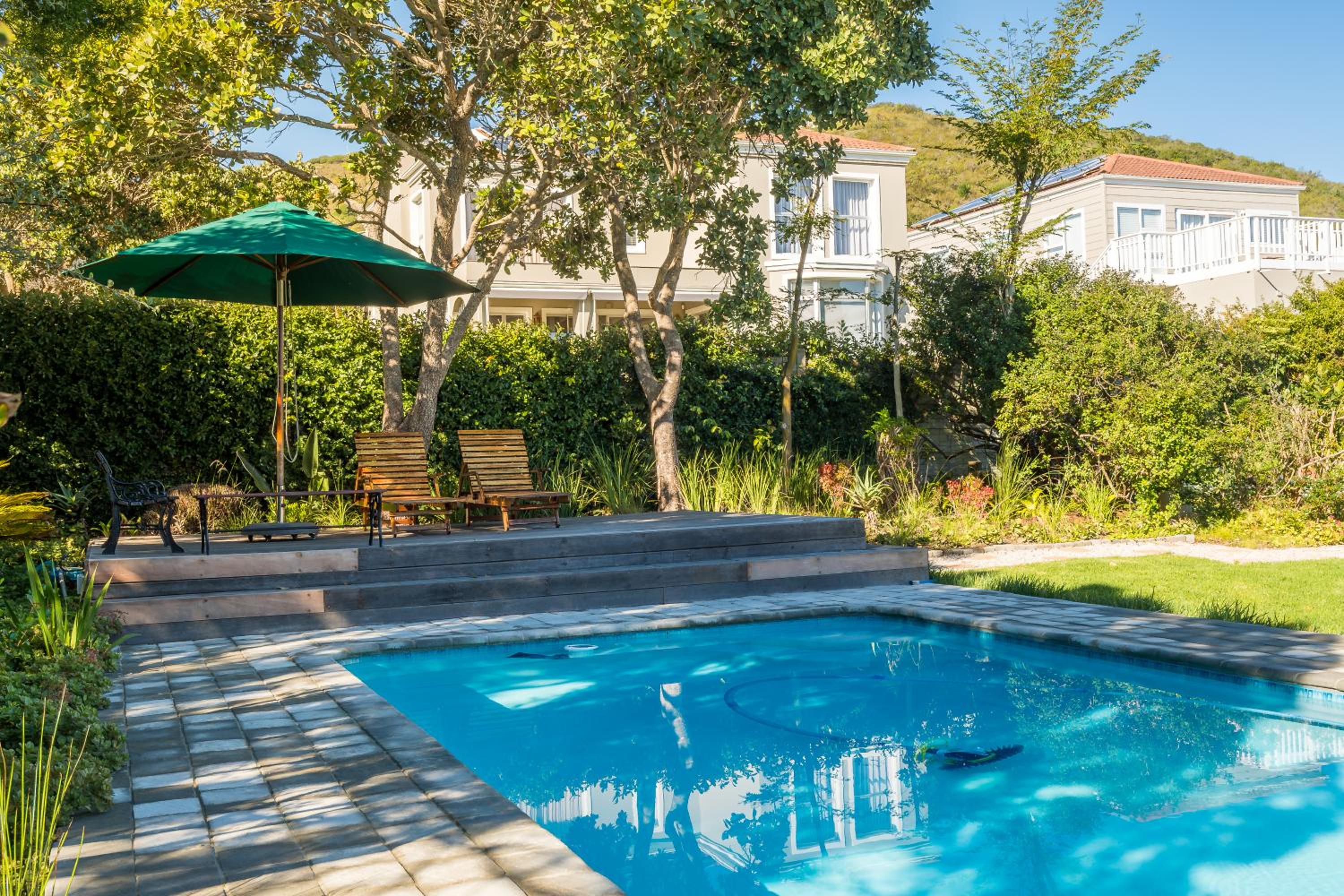 Poolside Paradise