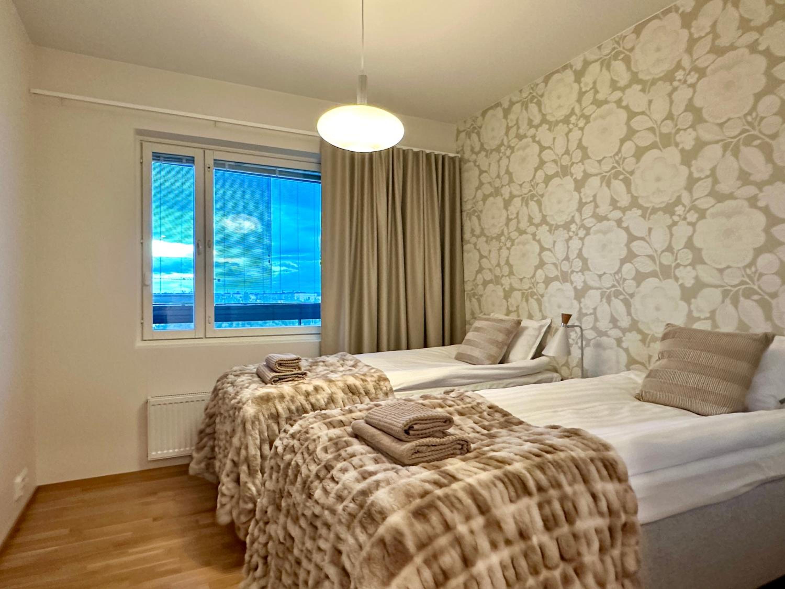 Aurora Sky Apartment
