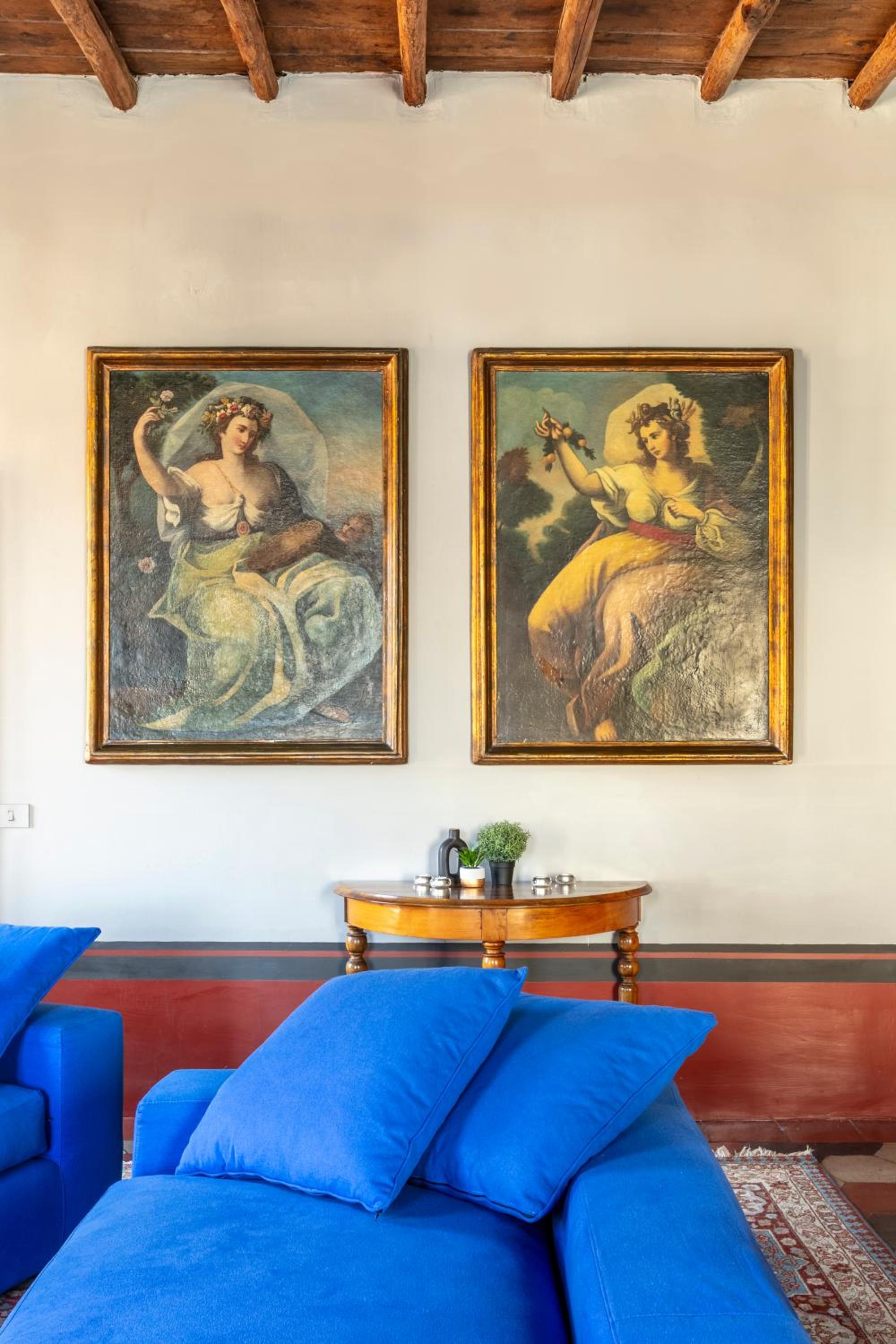 ROMAC Leone Apartments