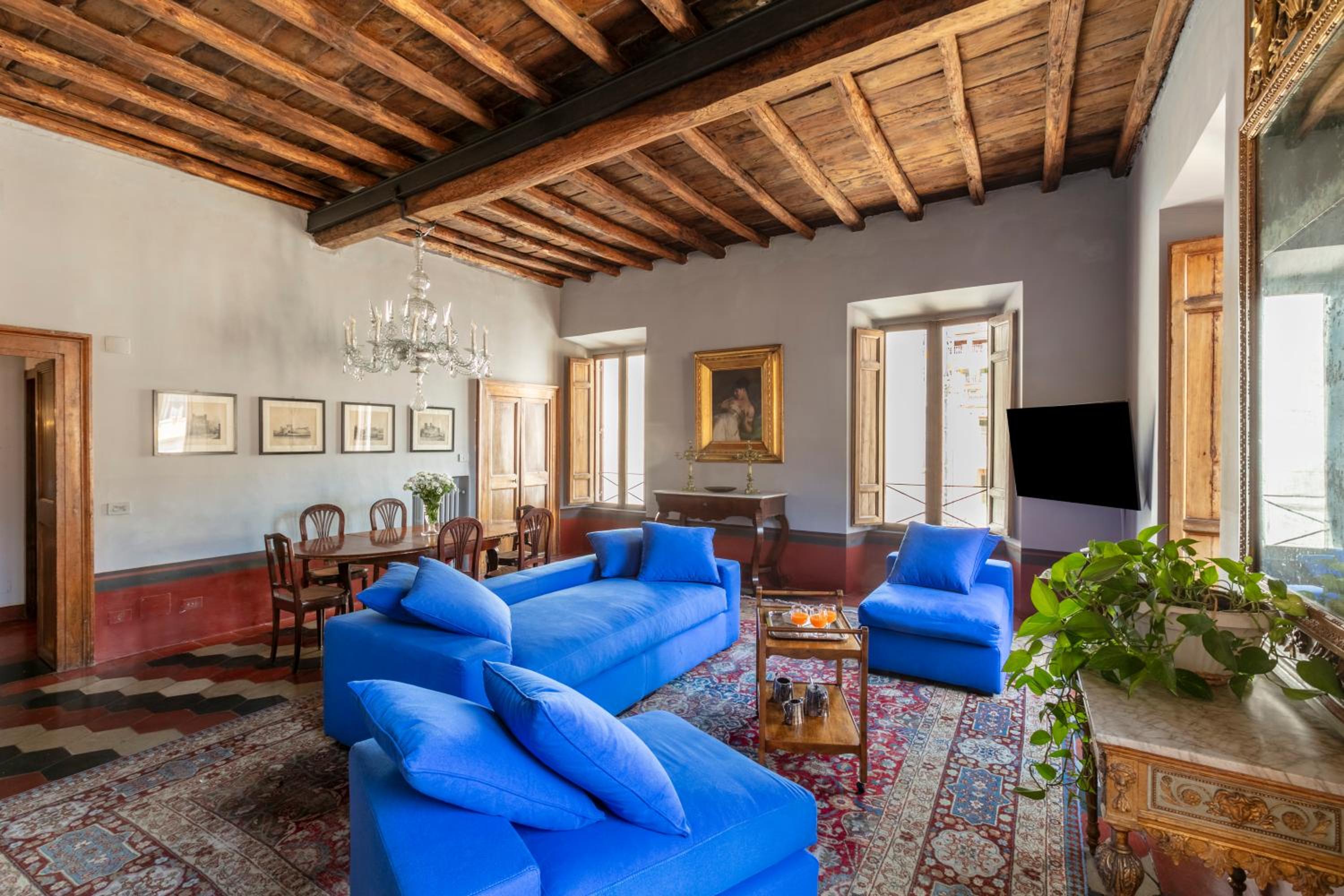 ROMAC Leone Apartments