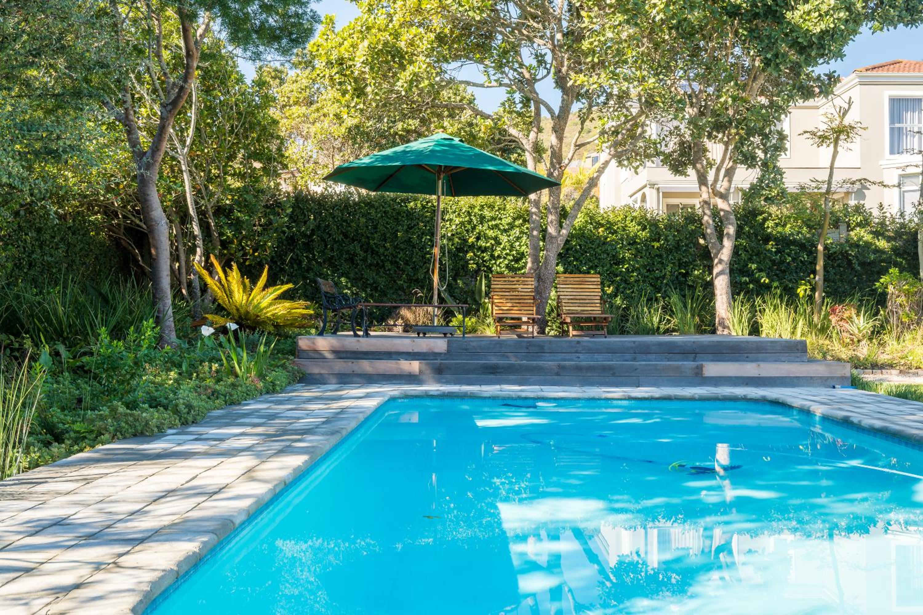 Poolside Paradise