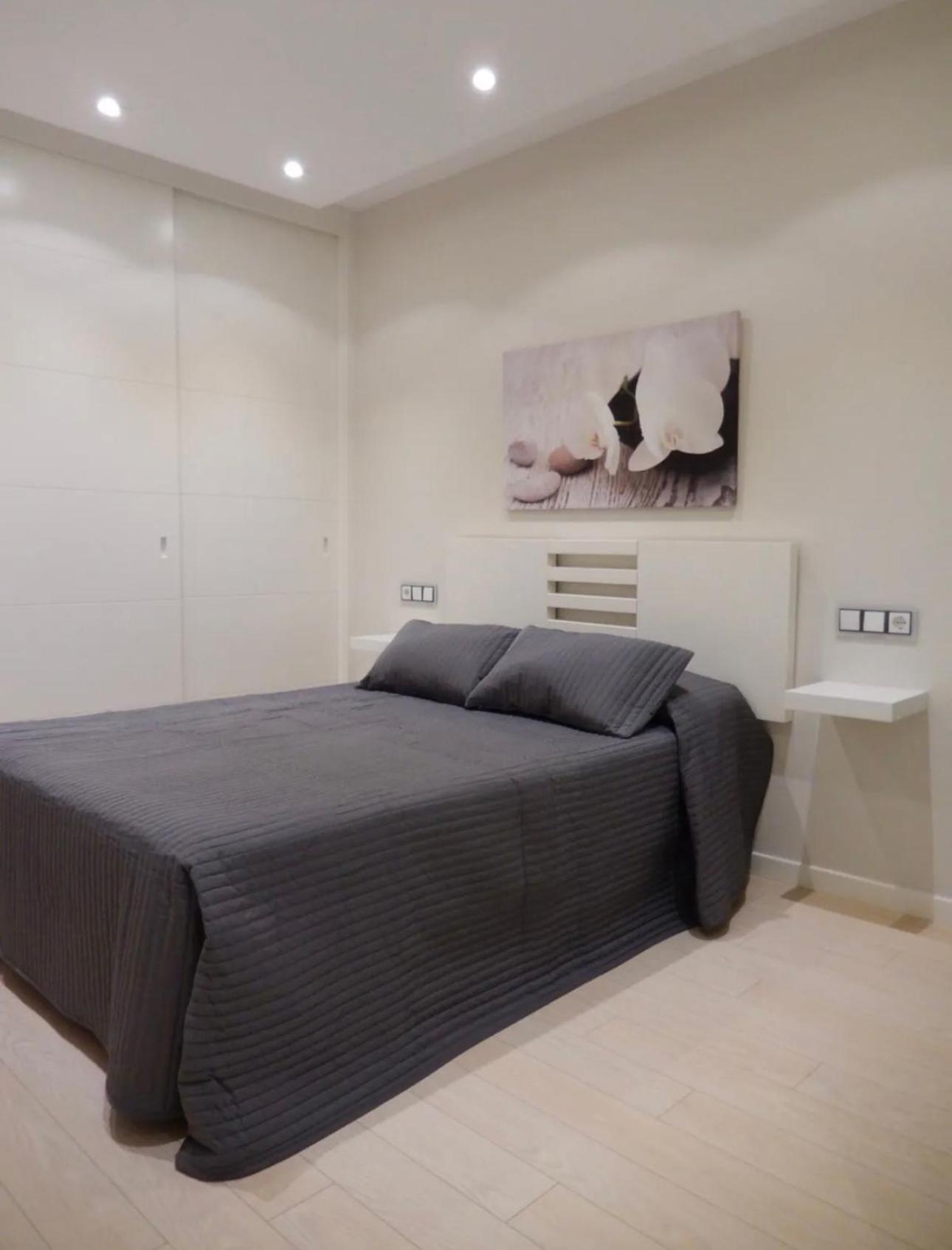 Precioso apartamento a un paso de casi todo view 5