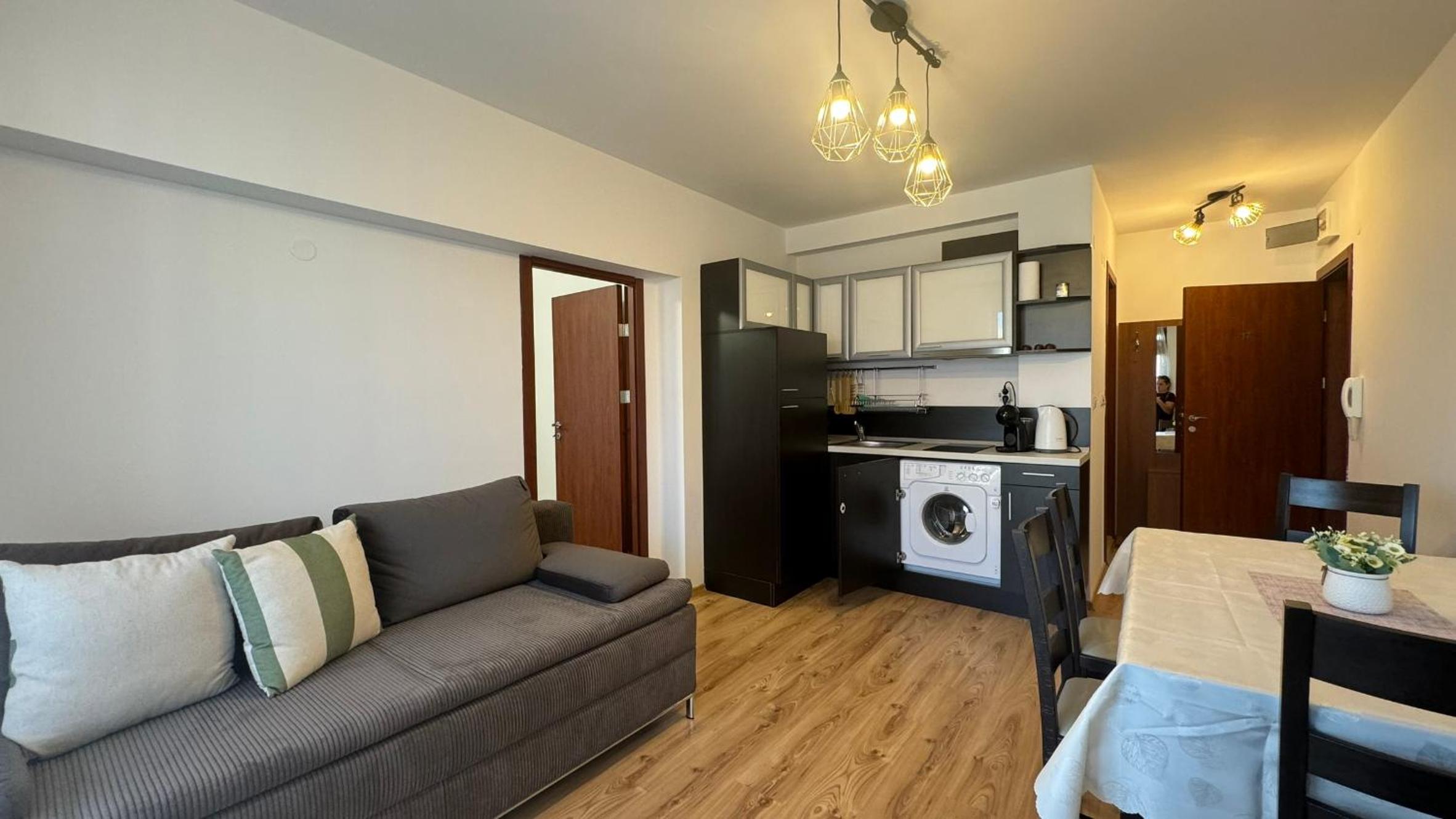 Bratanov Siana 5 Apartment