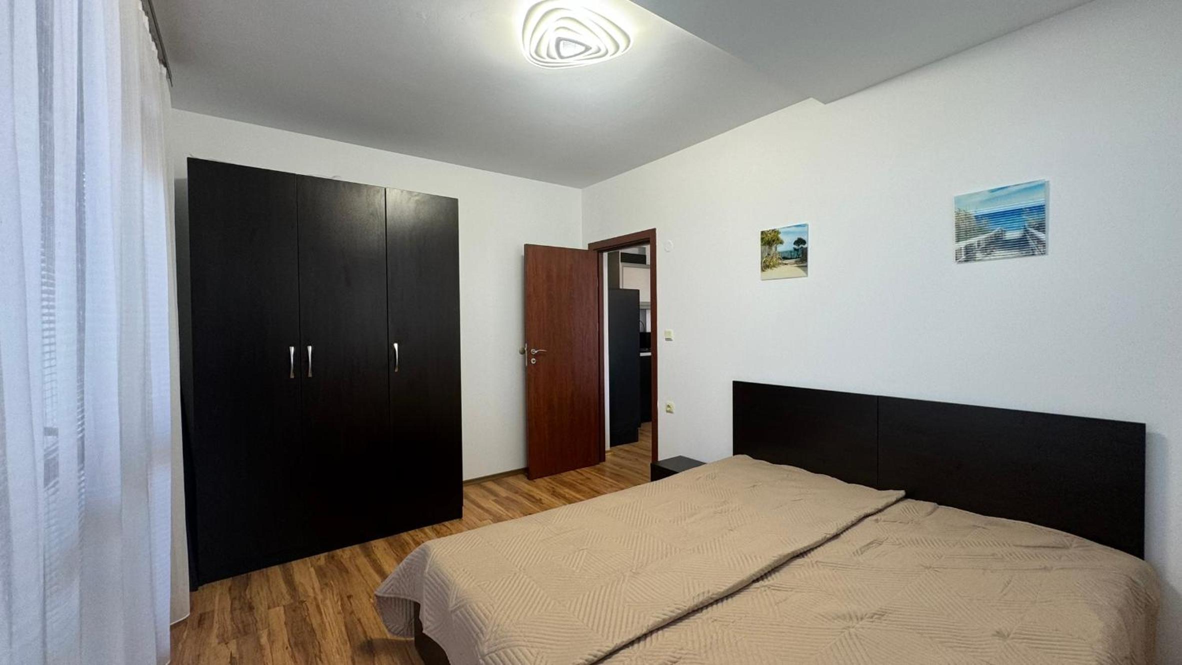 Bratanov Siana 5 Apartment