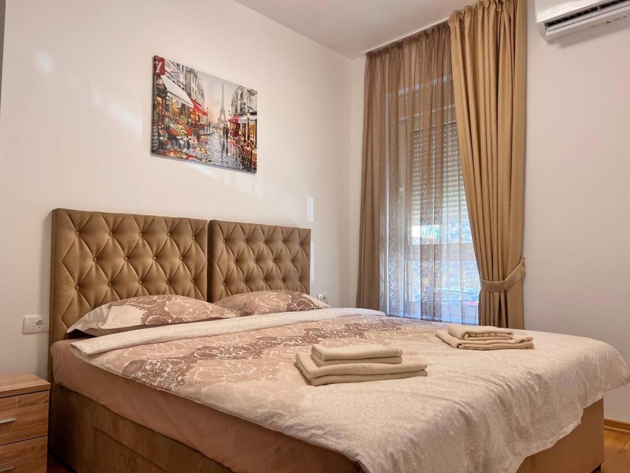 Status complex apartments new