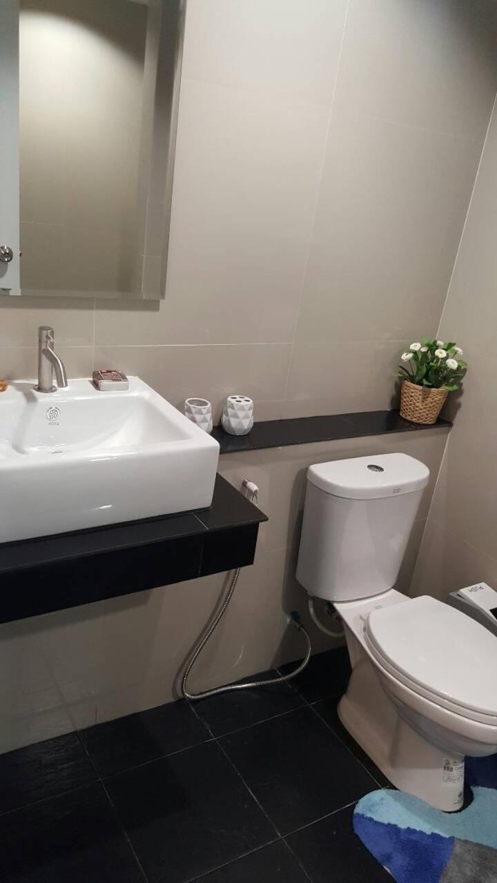 JK LIVING Hotel And Service Apartment