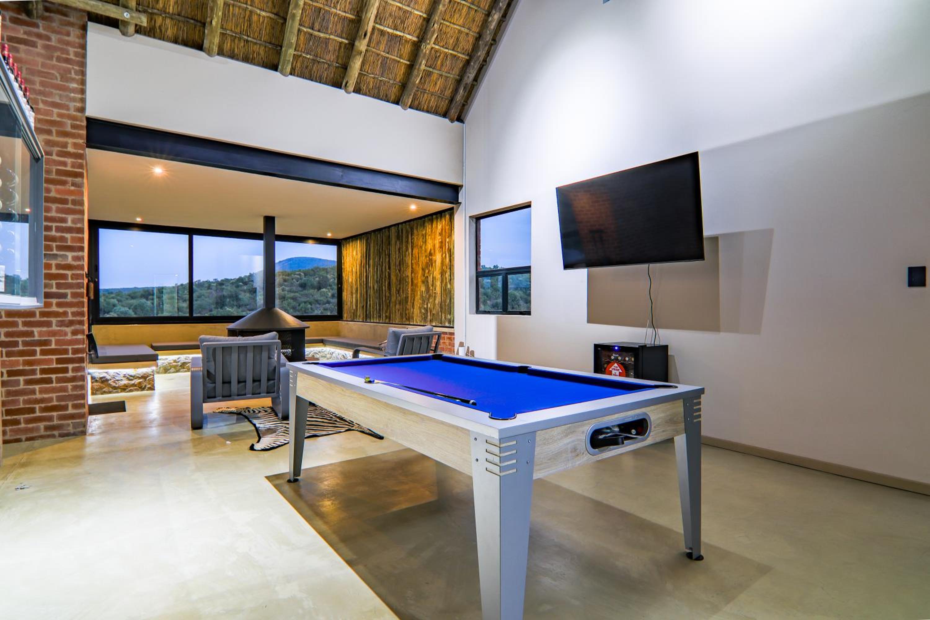 Cliffhanger Lodge