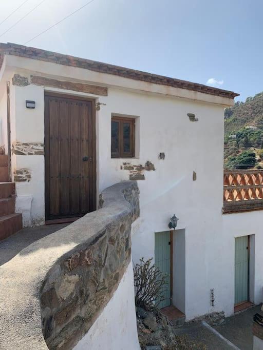 Las Golondrinas, authentic Cortijo in the hills of Almuñécar