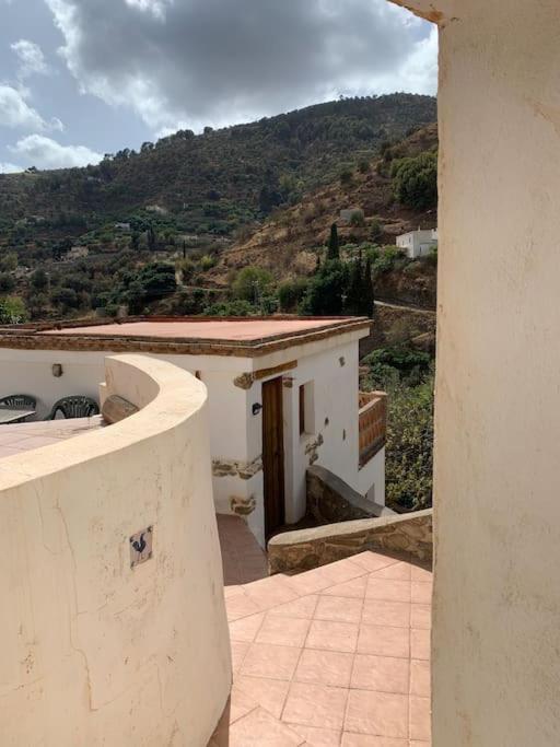Las Golondrinas, authentic Cortijo in the hills of Almuñécar