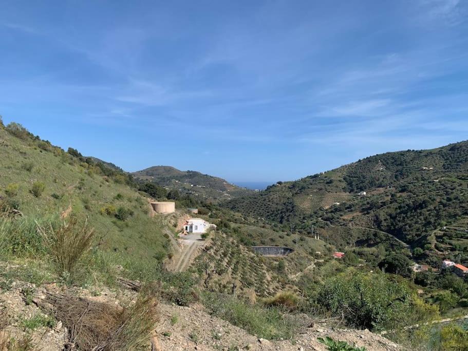 Las Golondrinas, authentic Cortijo in the hills of Almuñécar