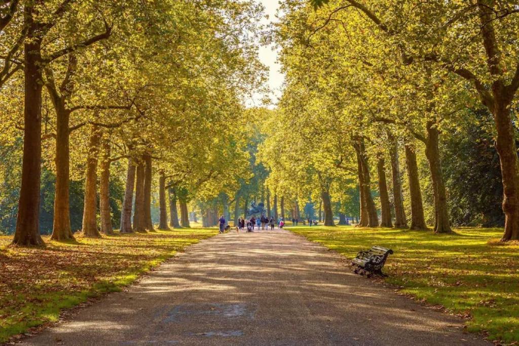 Stylish & Comfy Chelsea Haven Walk to Tube & Bus