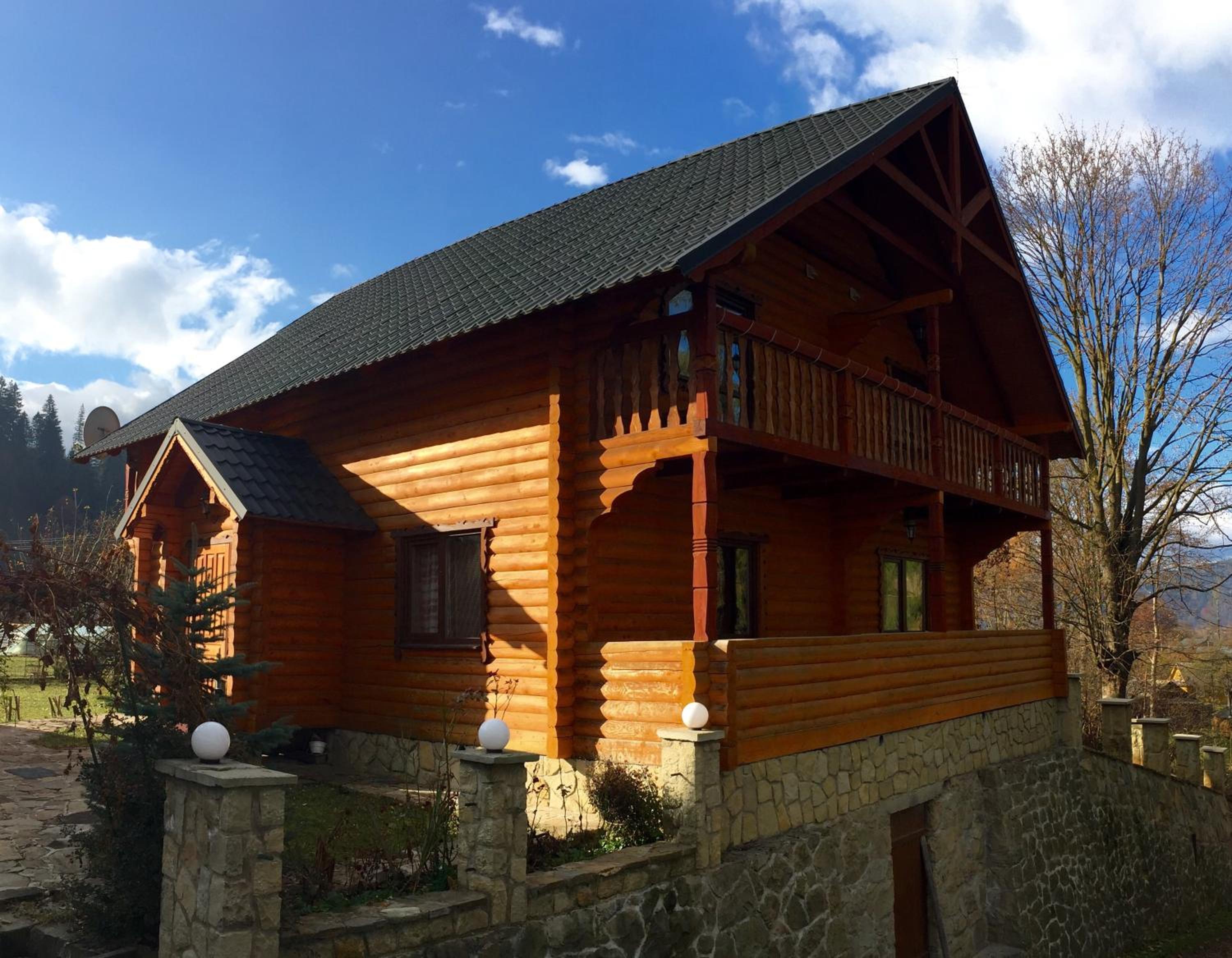Villa PidStromom