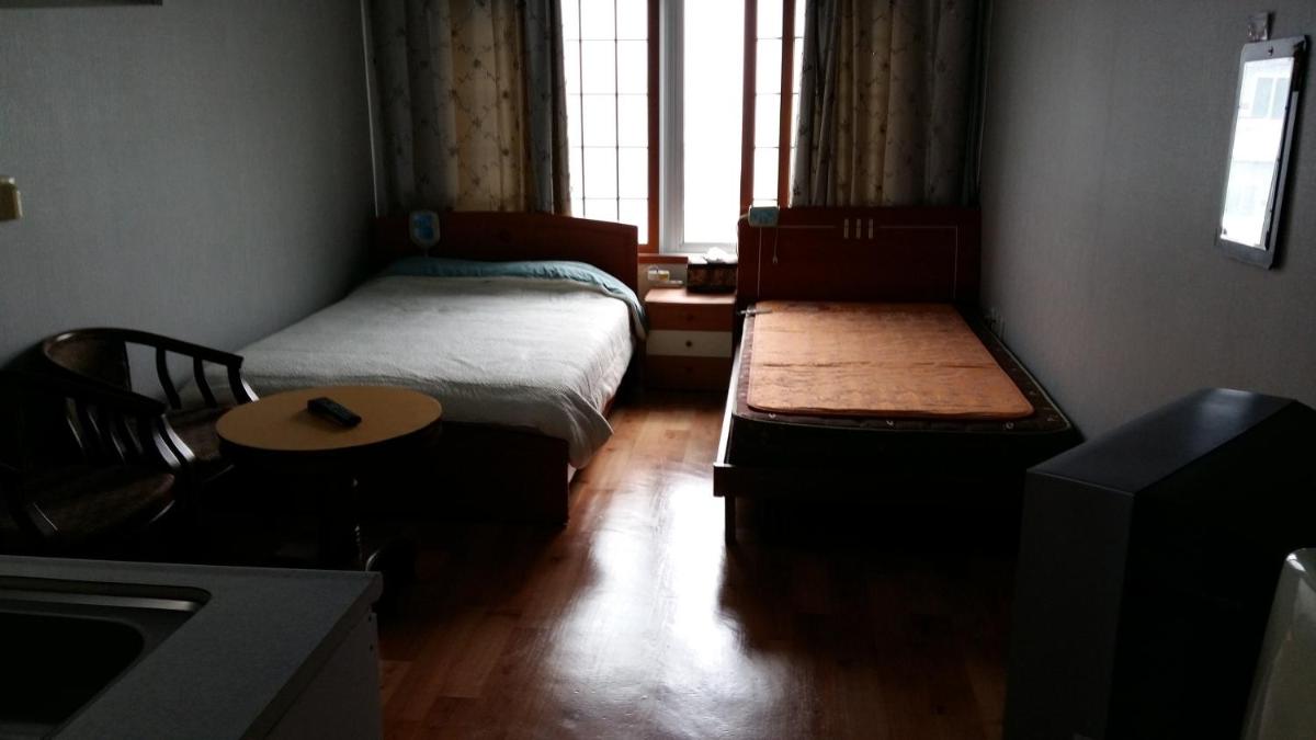 Shinyang Beach Pension