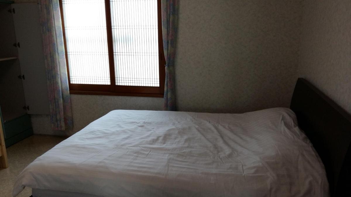 Shinyang Beach Pension