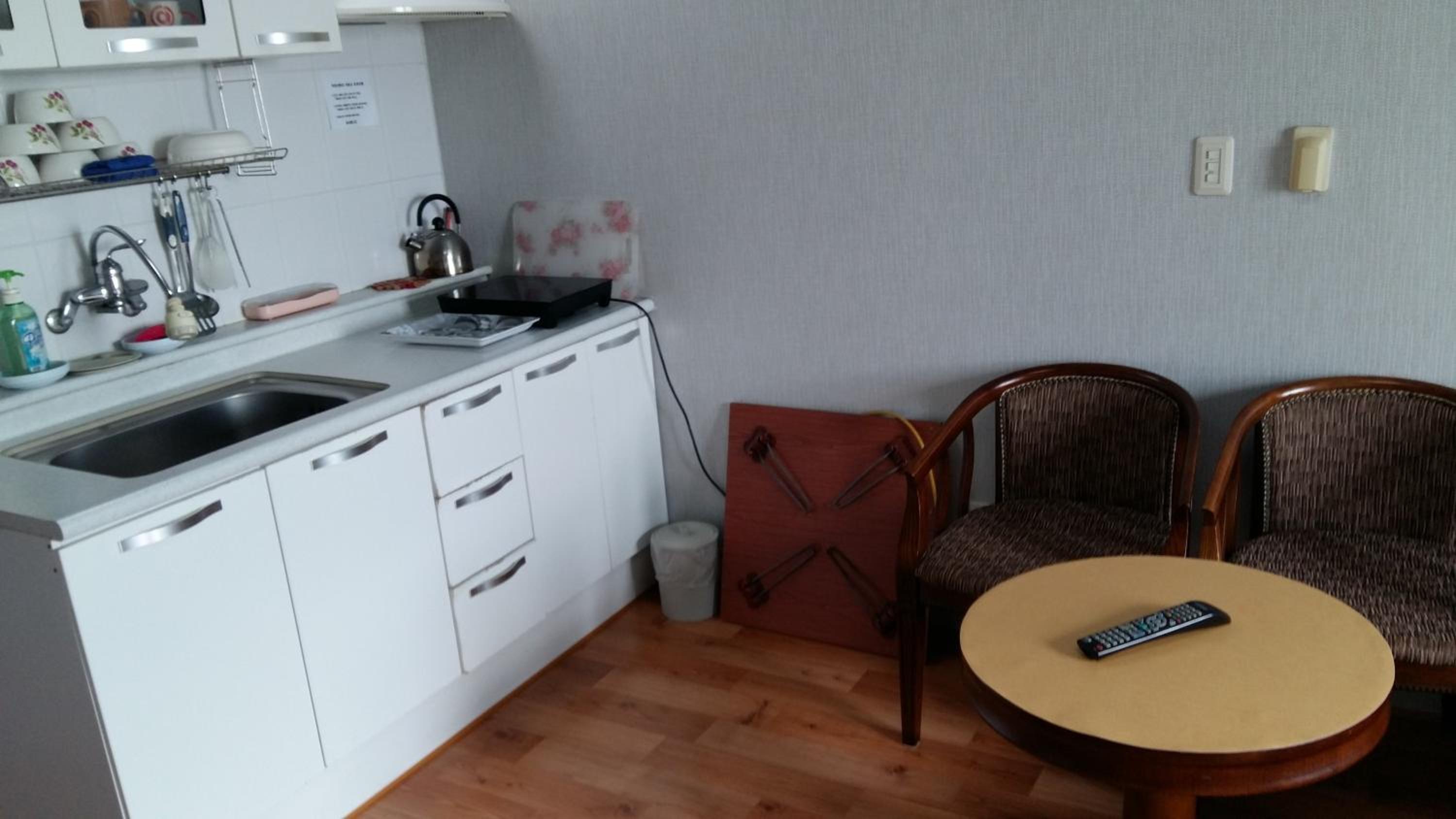 Shinyang Beach Pension