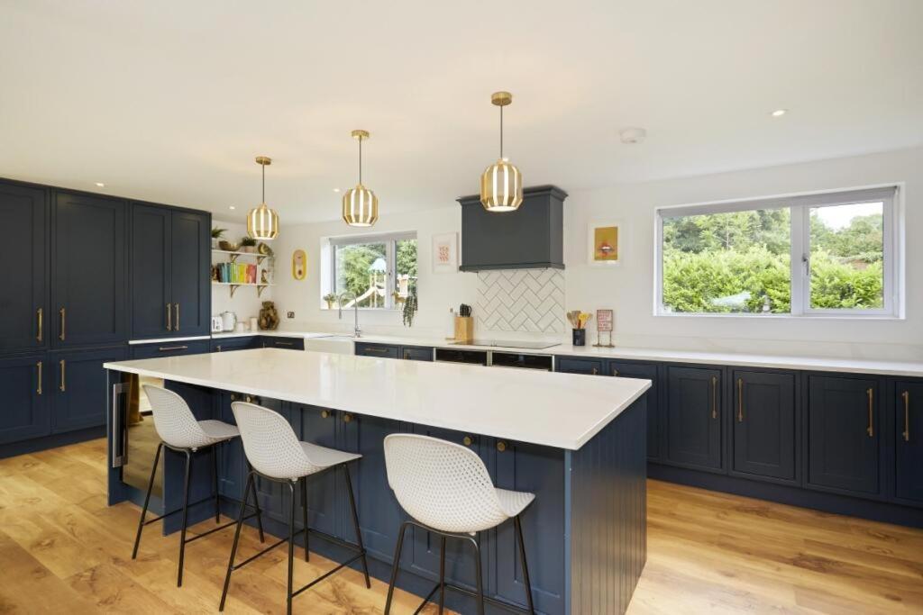 5-bedroom detached house view 4