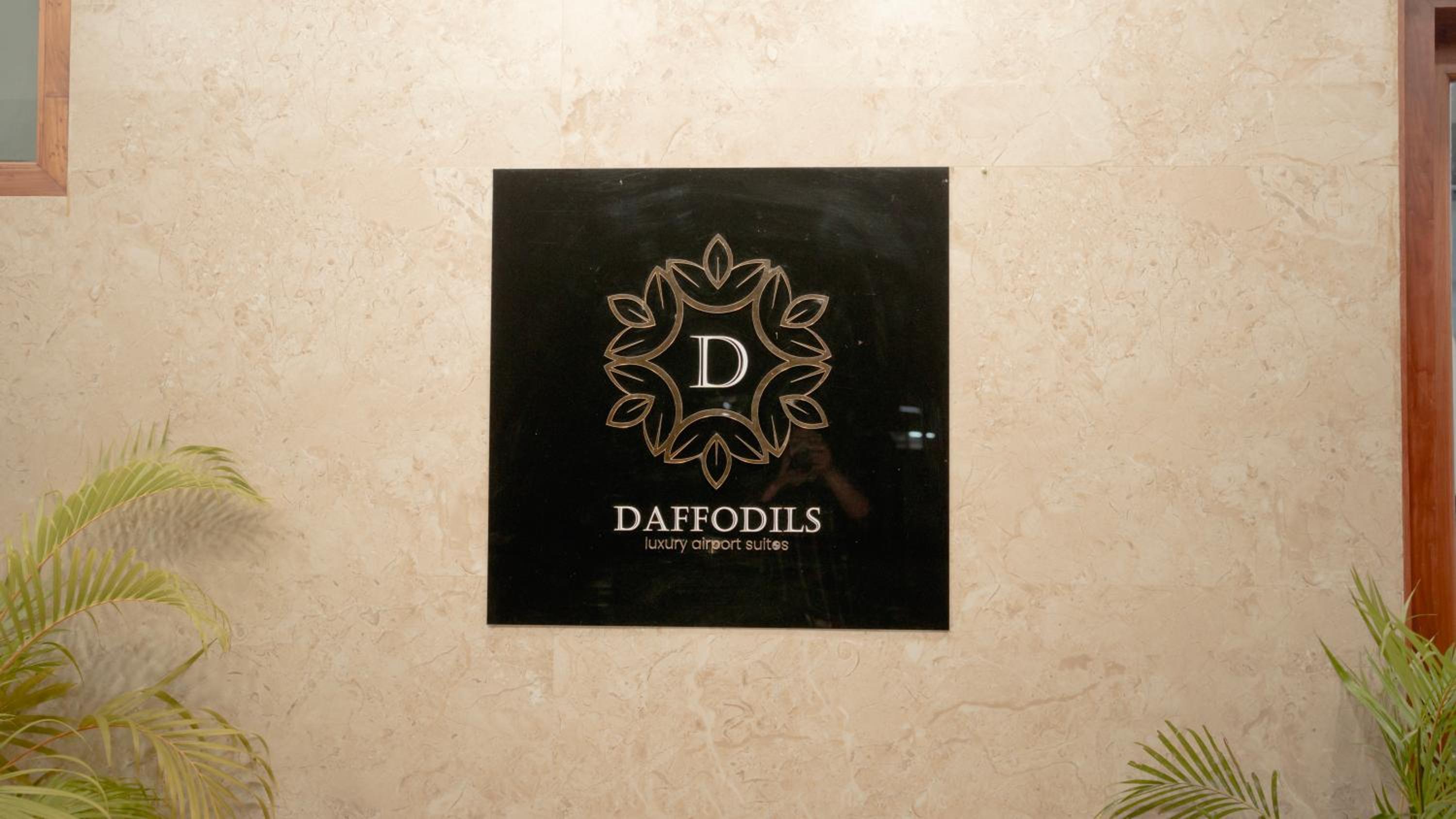 Daffodils Luxury Airport Suites