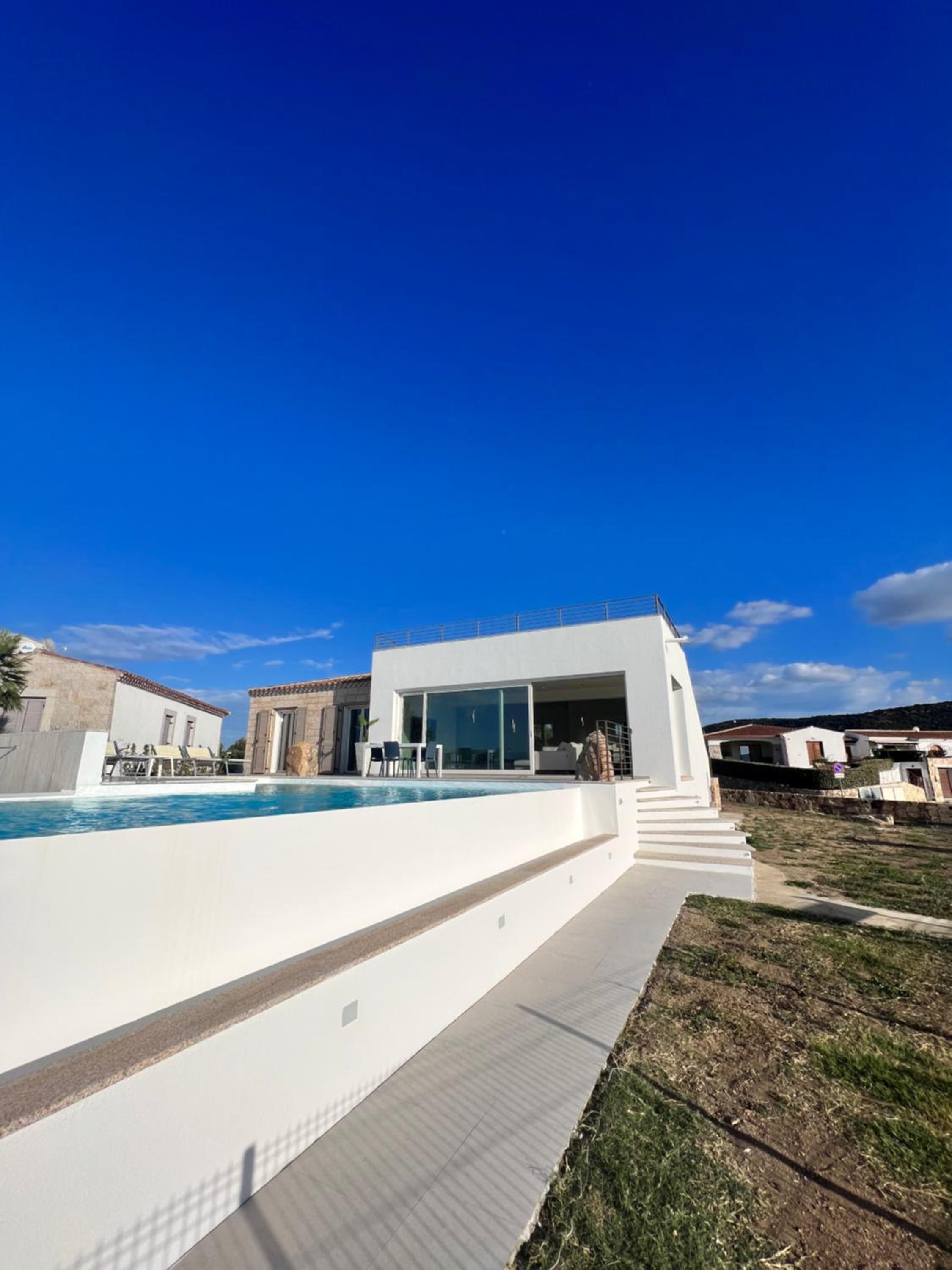 Villa Maxs
