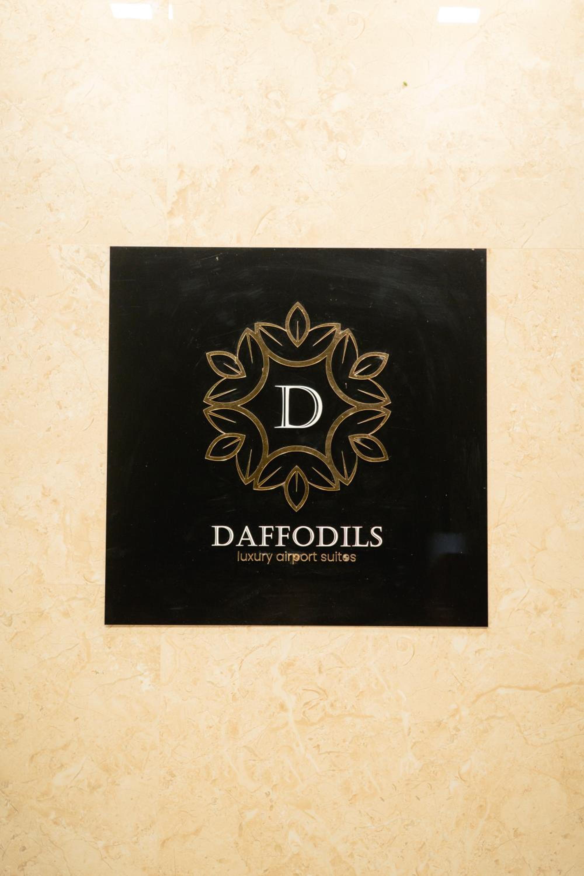 Daffodils Luxury Airport Suites