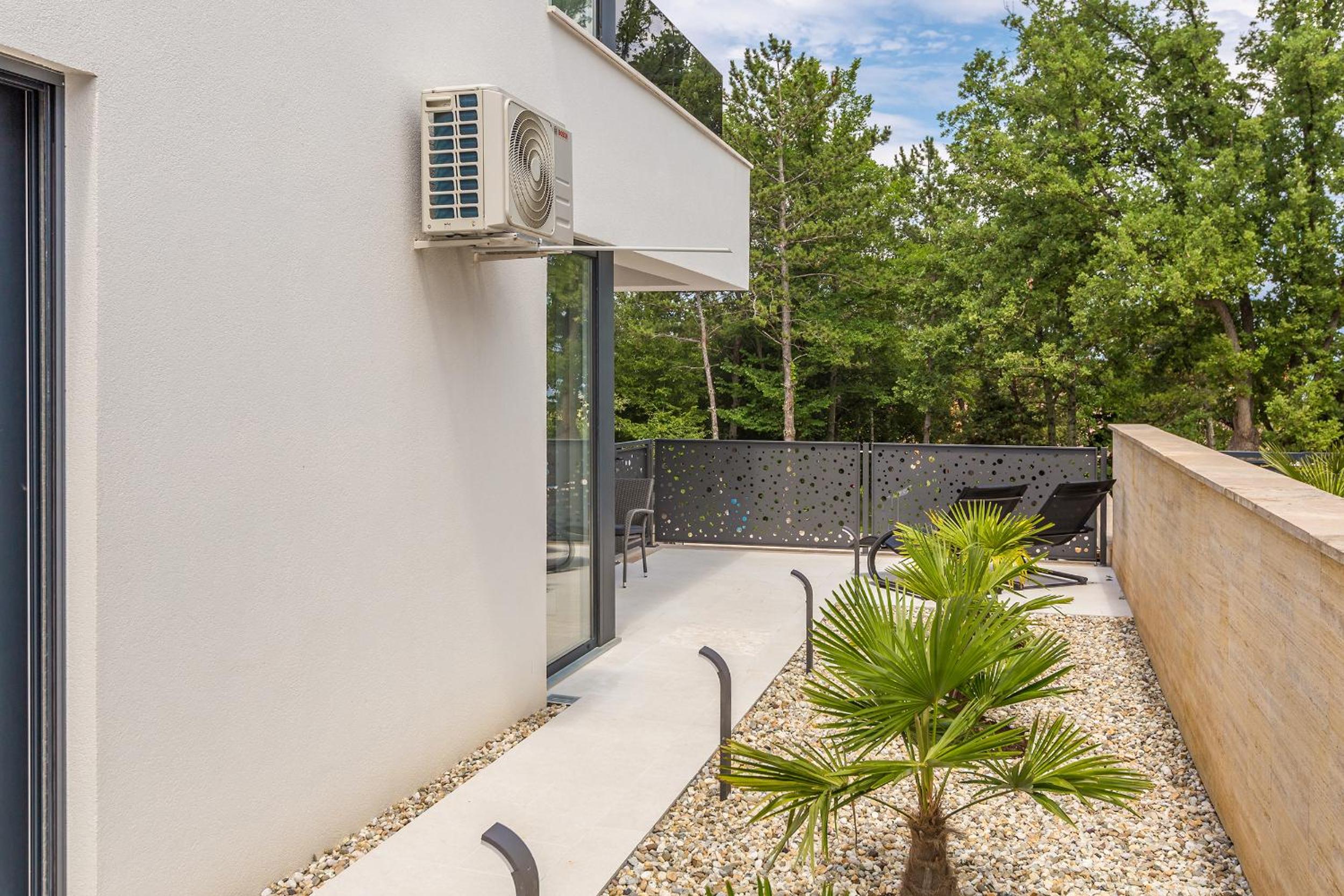 Modern holiday house JASMINKA