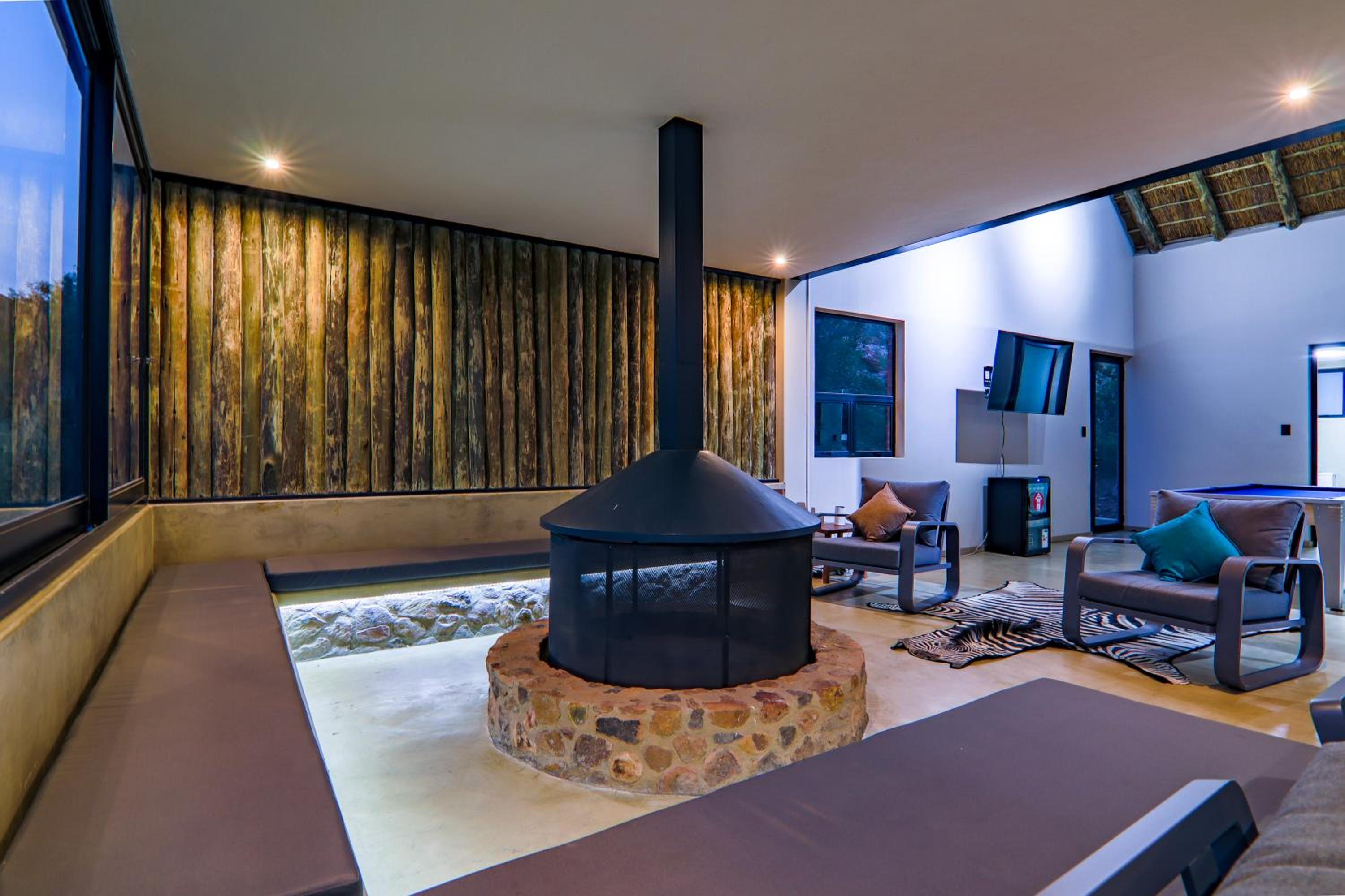 Cliffhanger Lodge
