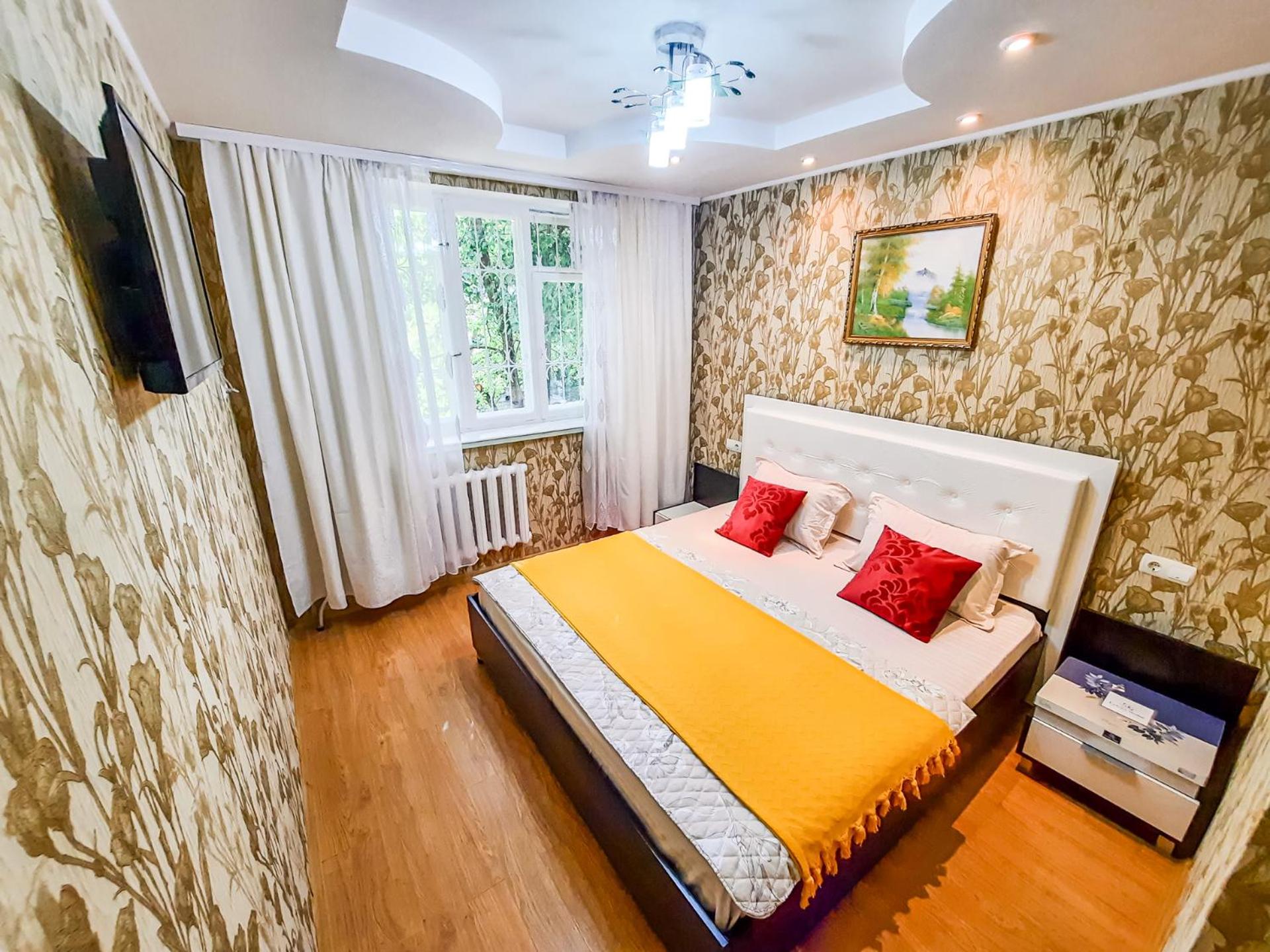 Lori Apartment