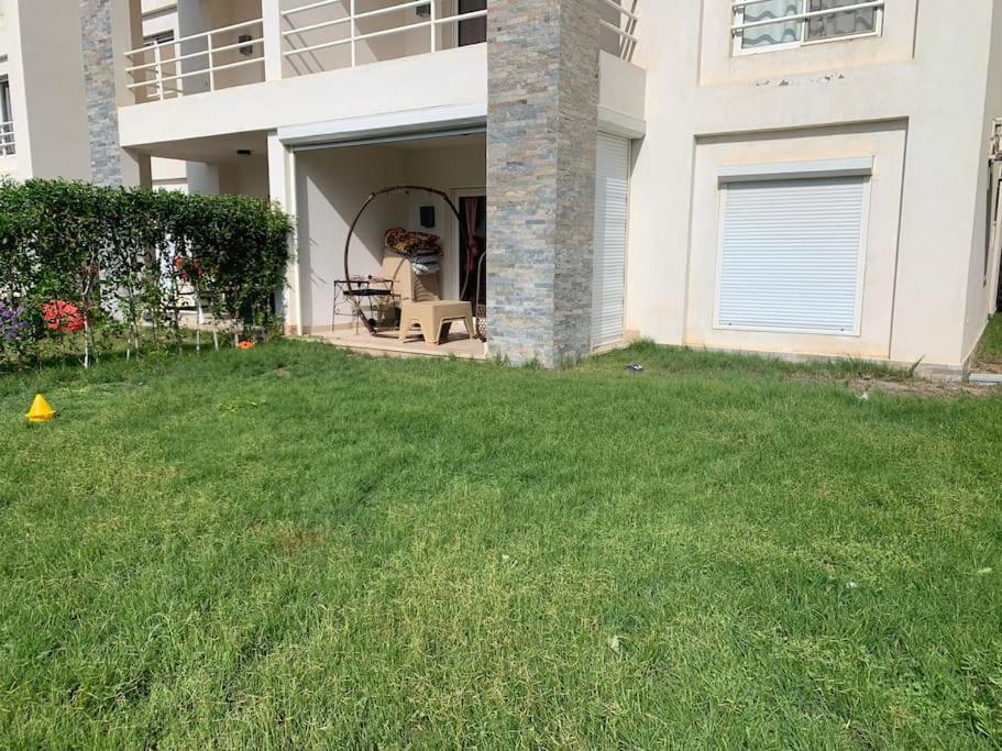Amwaj Chalet with private garden