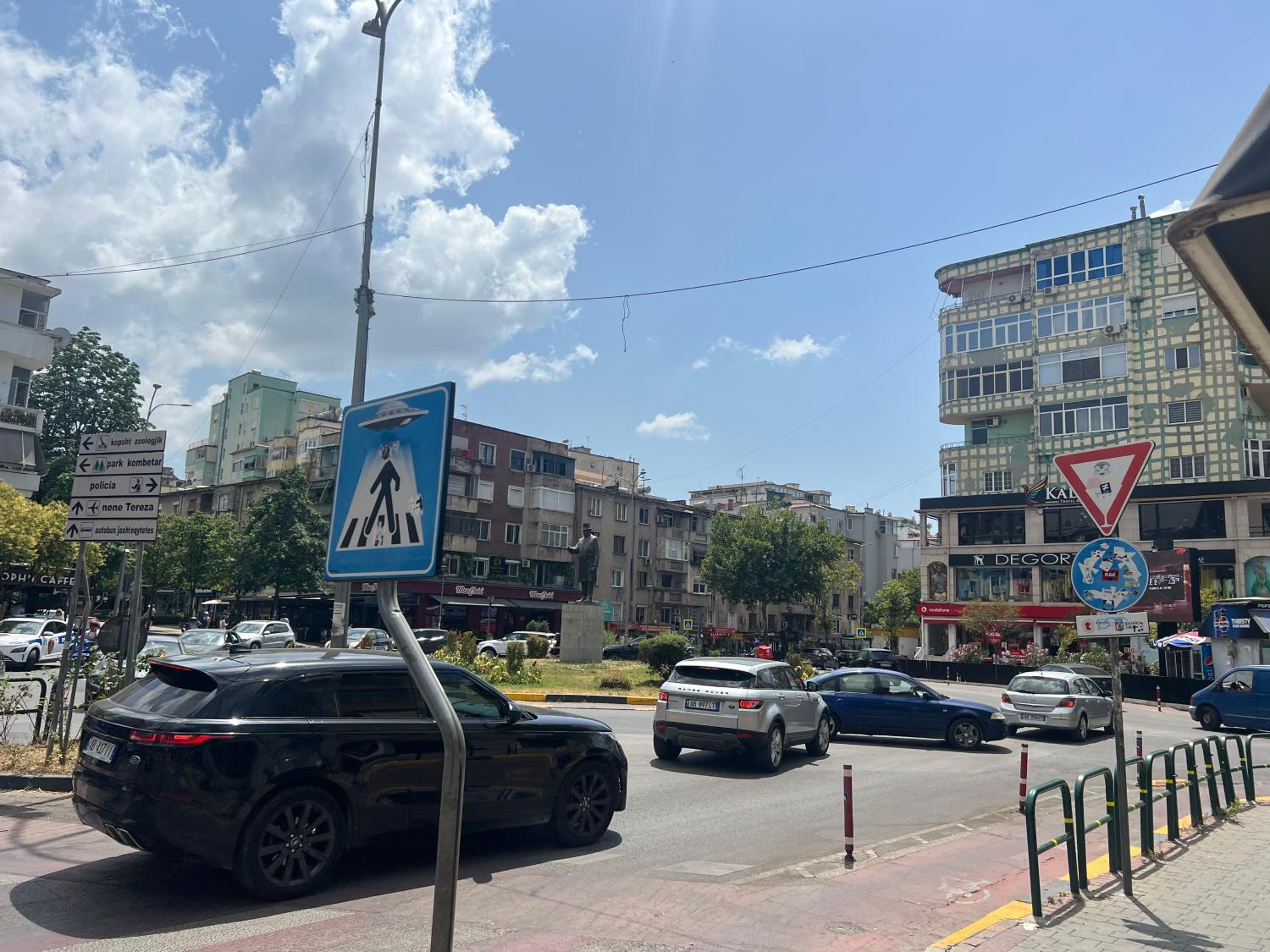 Tirana Blloku apartment