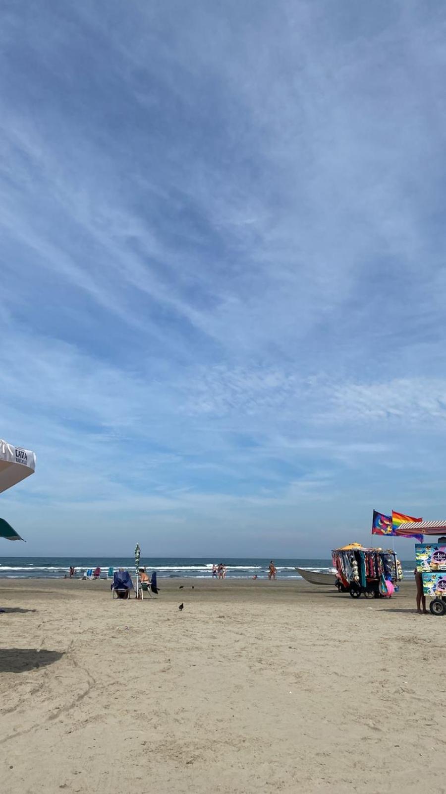 Apartamento kit net pé na areia