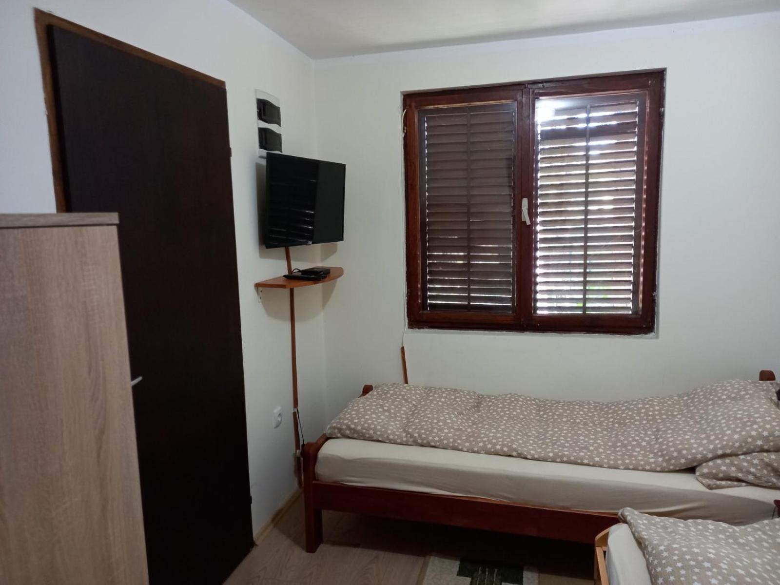 Apartman medju borovima 2 view 4