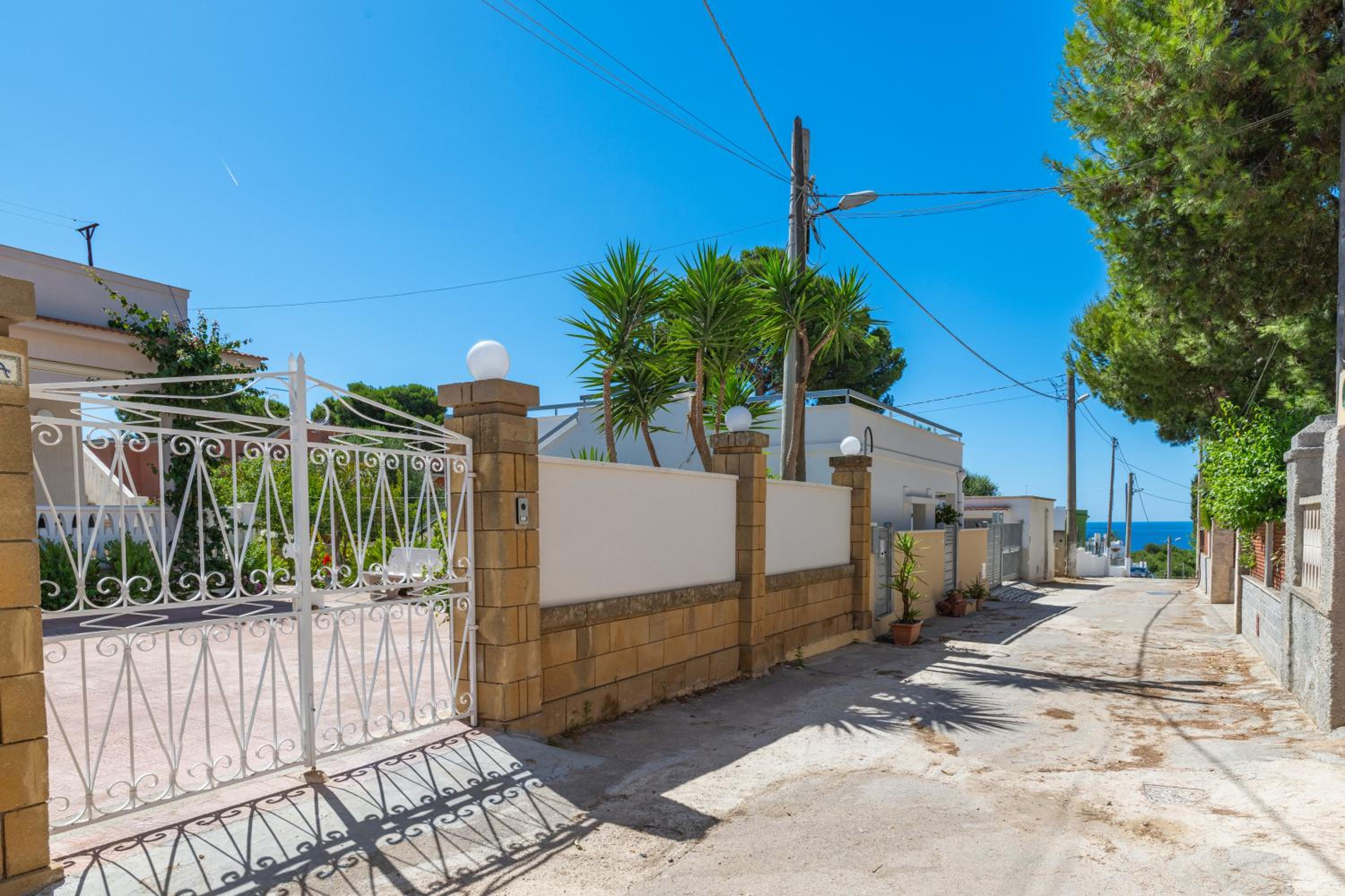 Villa Bianca view 4