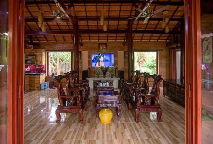 QnA Villa view 3