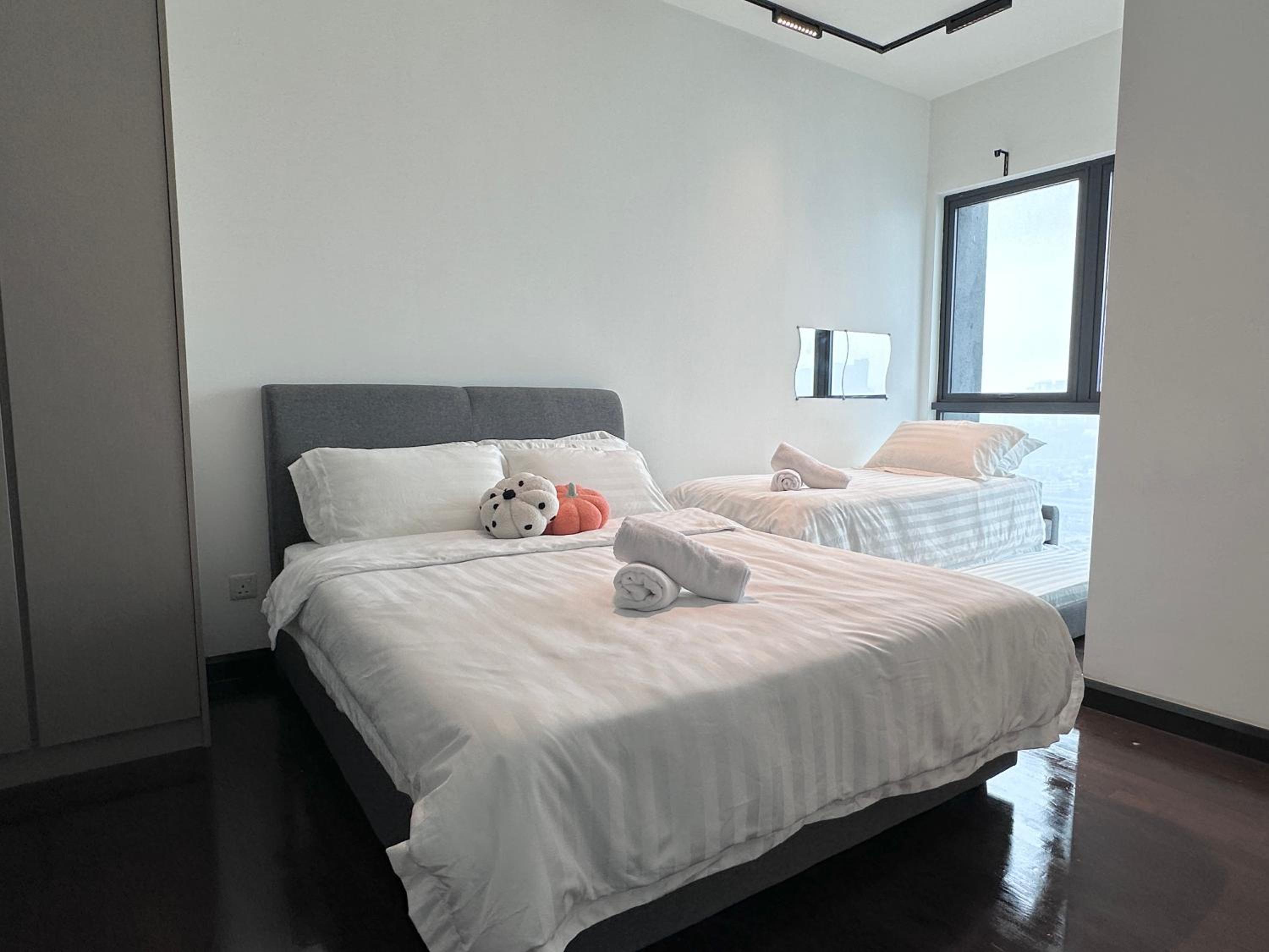 V Residence Suites-27