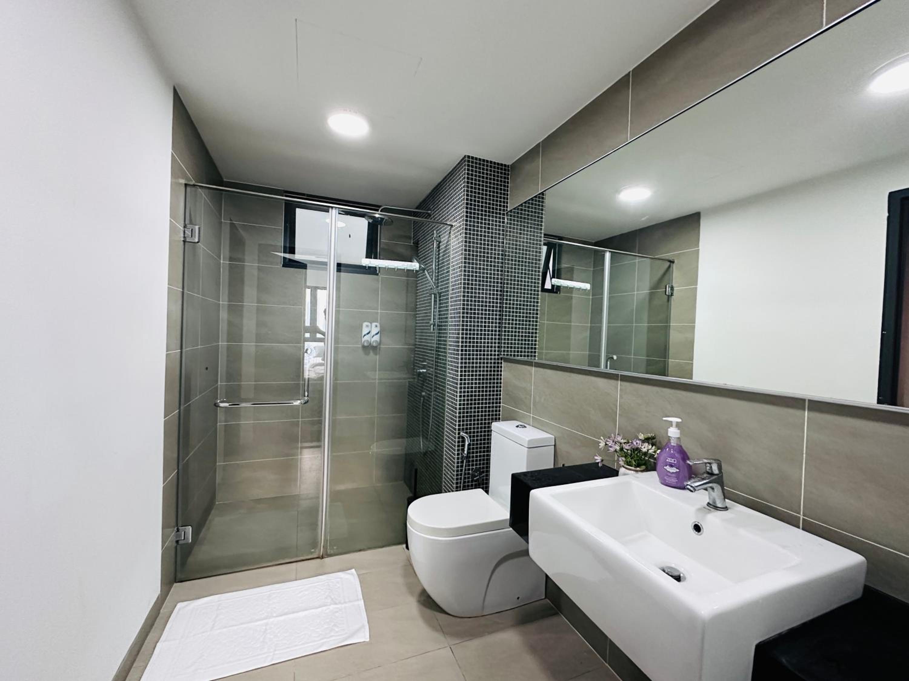 V Residence Suites-27