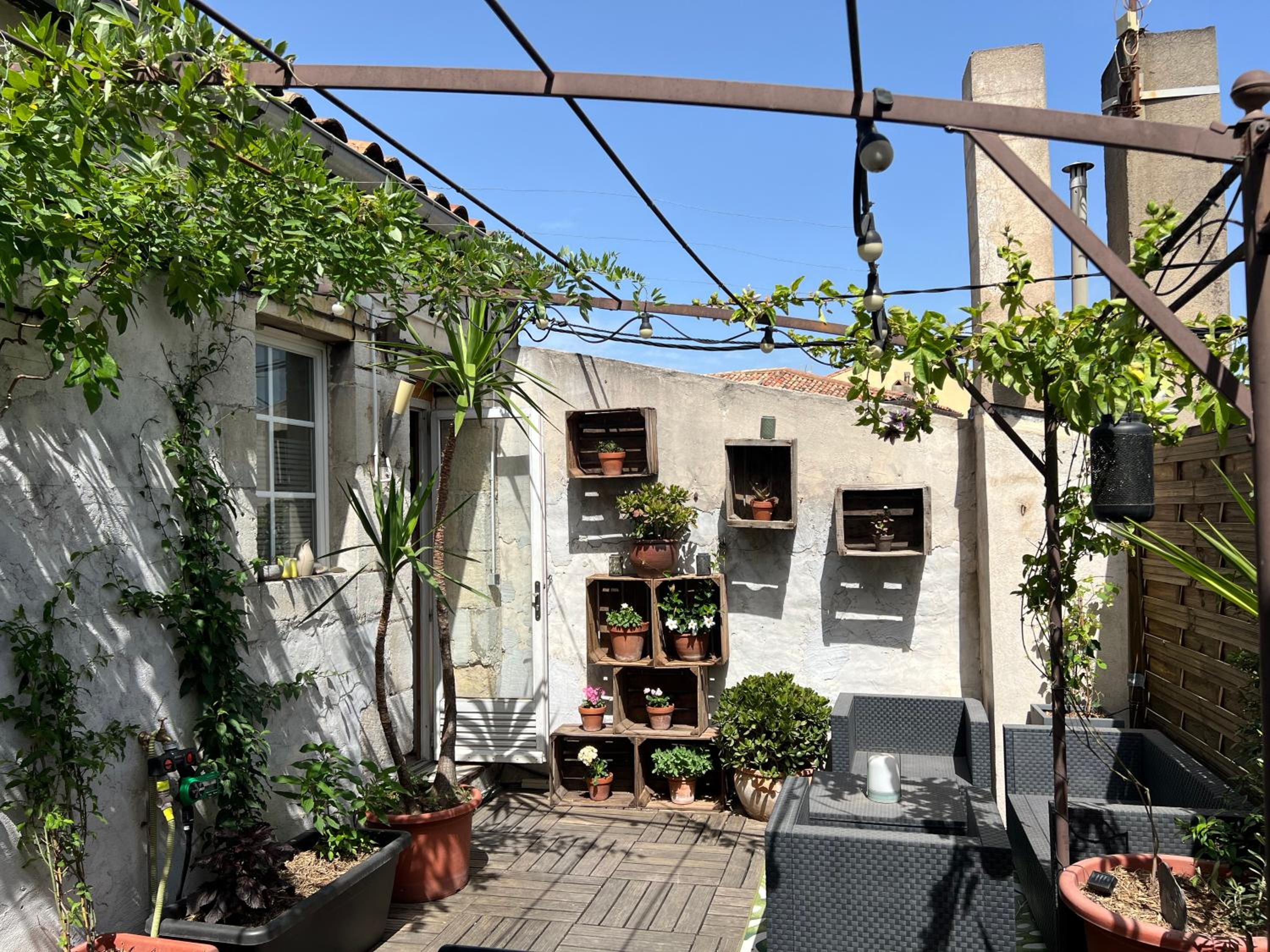 Chambre indépendante avec SDB-Terrasse privative. Centre ville 4