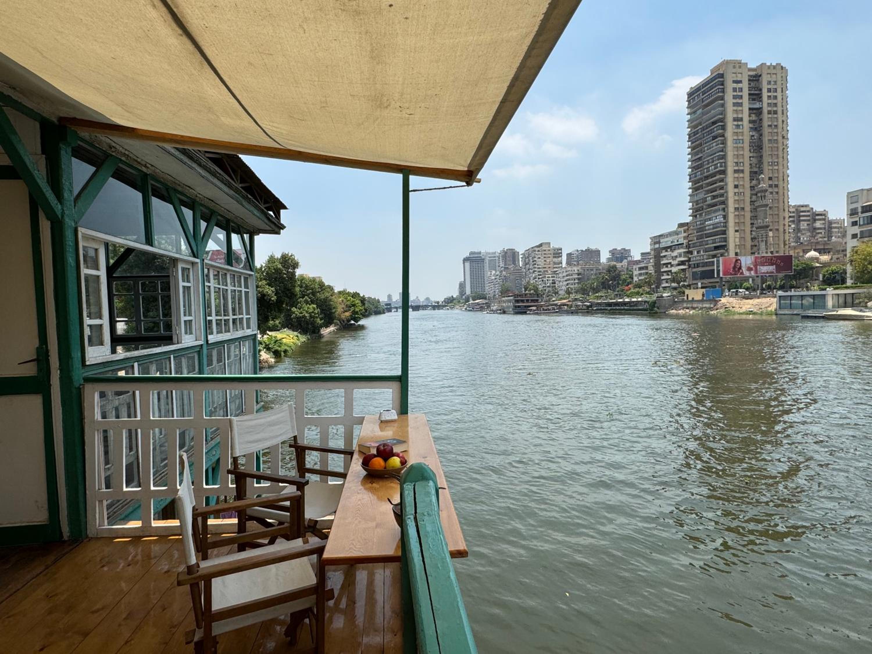 Houseboat65 - Historic home on the Nile - Central Cairo