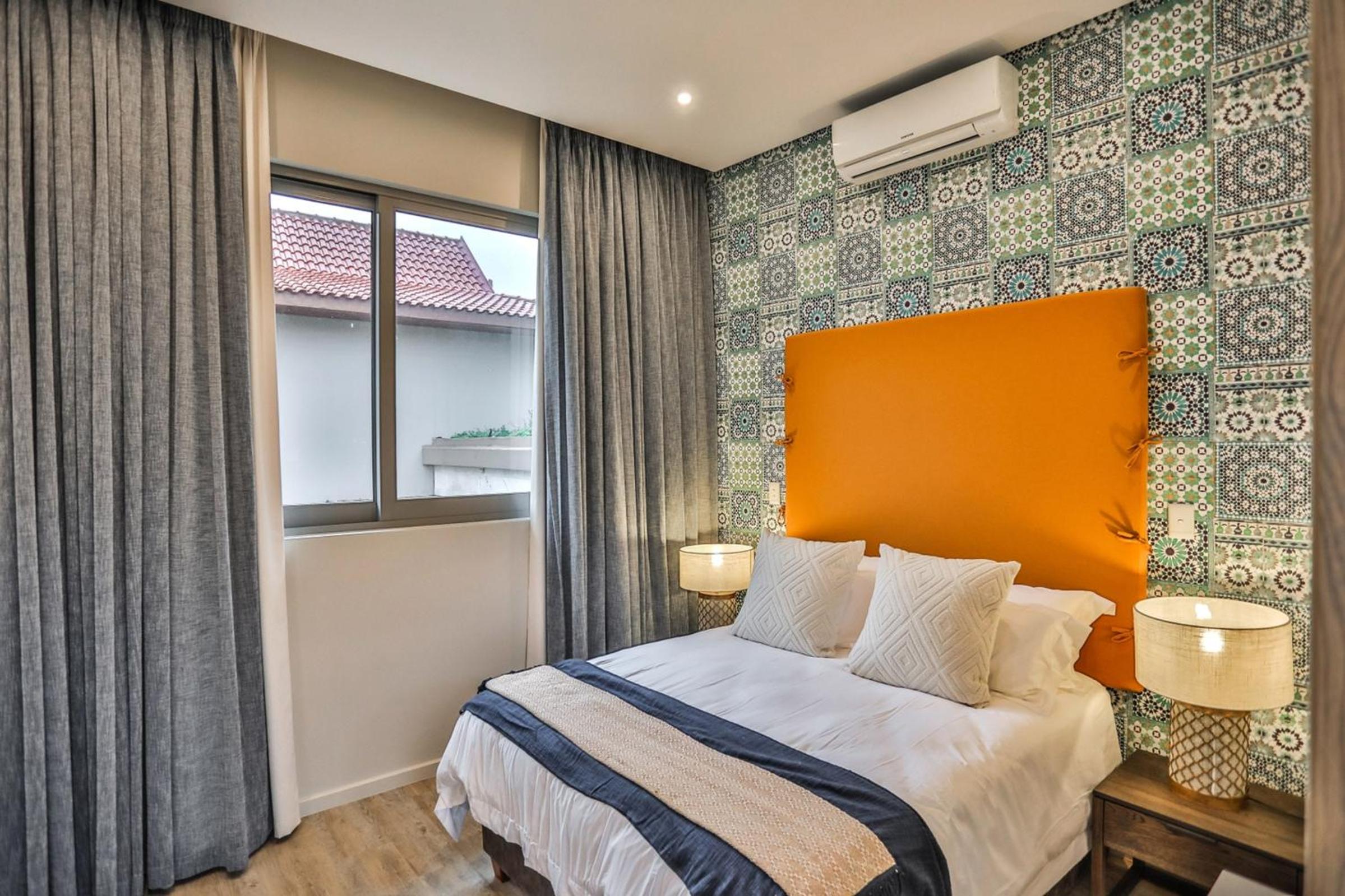 Luxury 3 Bed Villa in Setai Beach Estate view 5