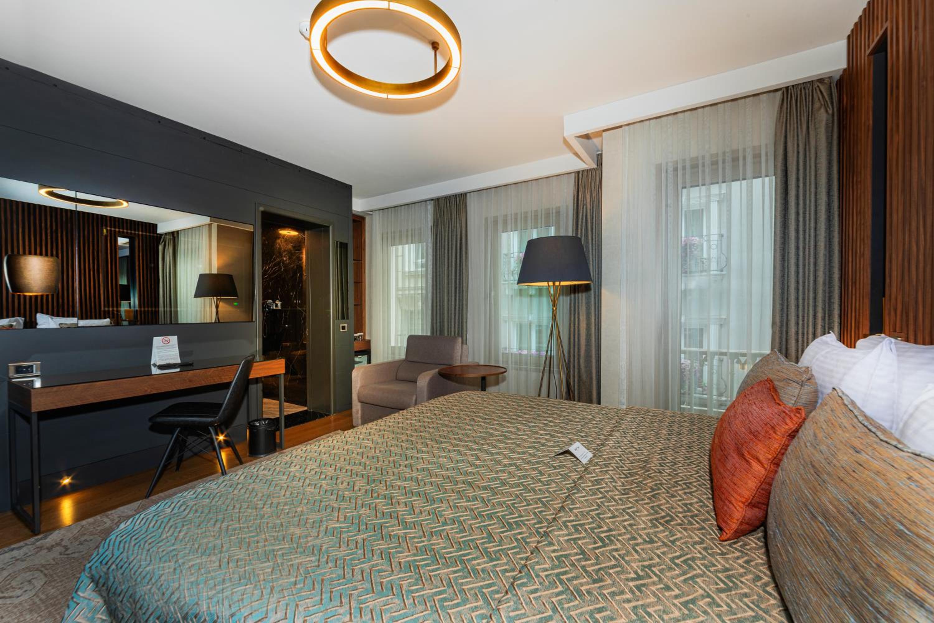 Levni Plus Otel - Image 18